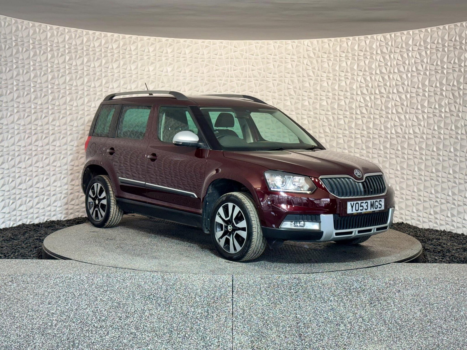 Skoda Yeti 2.0 TDI Laurin & Klement Outdoor 4WD Euro 5 5dr 5dr Manual 2014