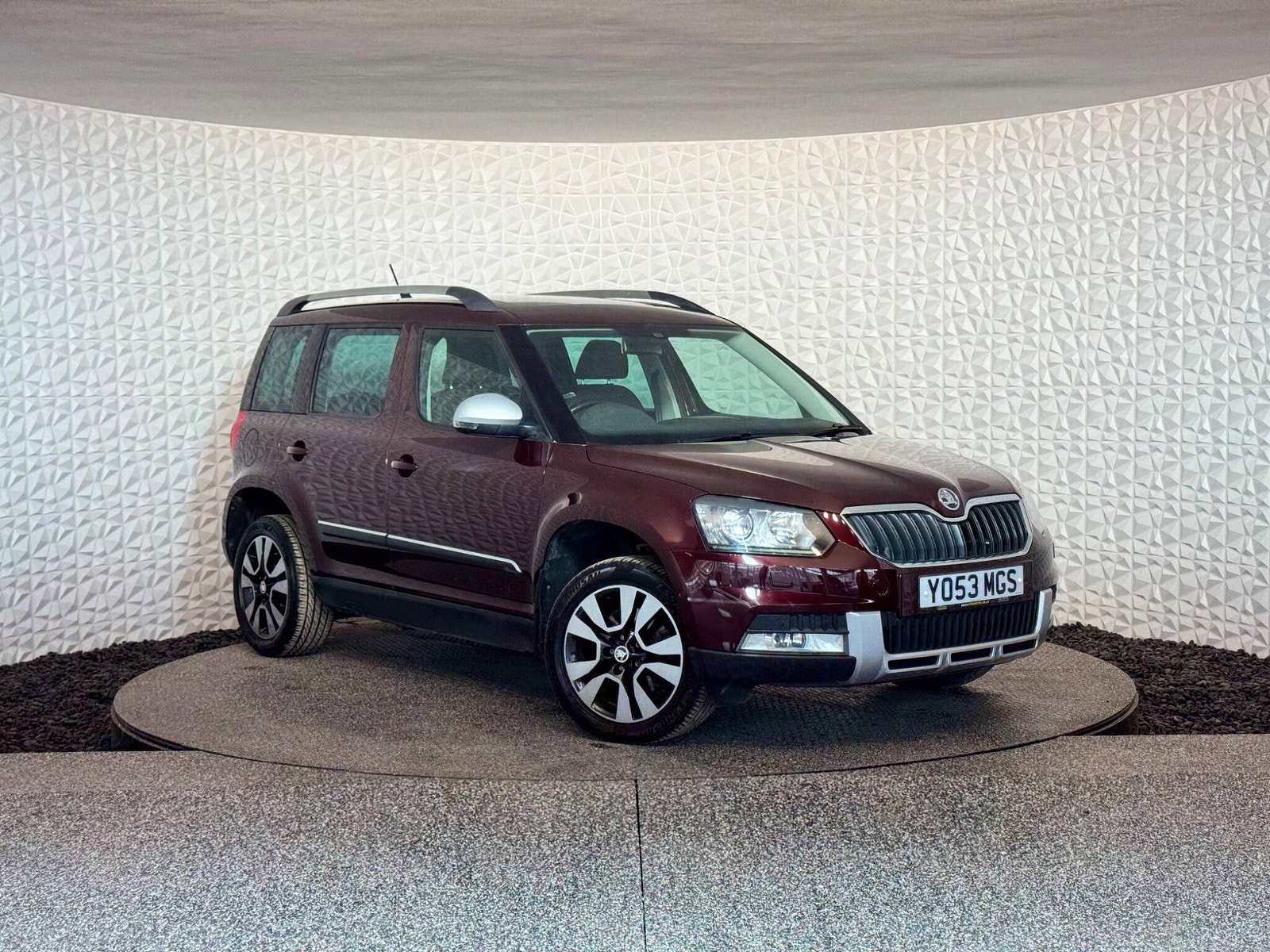 Skoda Yeti 2.0 TDI Laurin & Klement Outdoor 4WD Euro 5 5dr 5dr Manual 2014