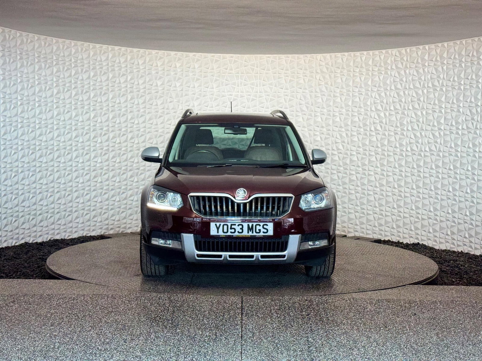 Skoda Yeti 2.0 TDI Laurin & Klement Outdoor 4WD Euro 5 5dr 5dr Manual 2014