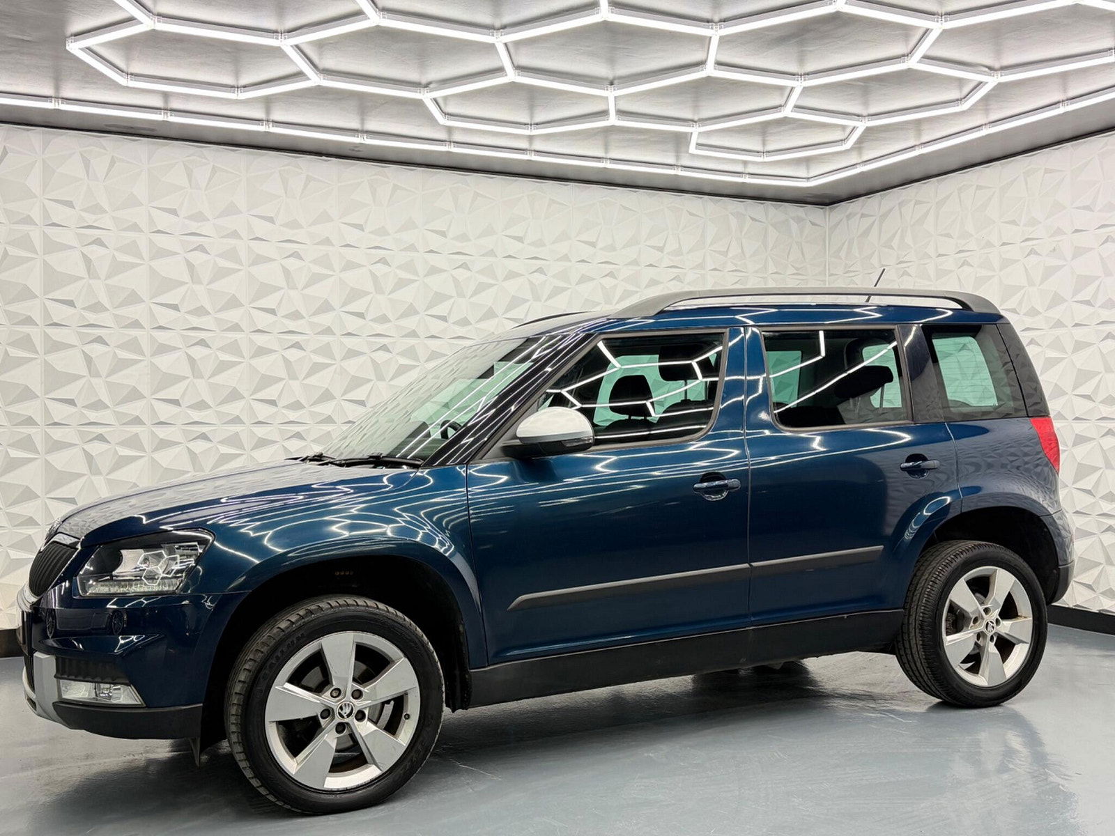 Skoda Yeti 2.0 TDI SE Outdoor Euro 5 5dr 5dr Manual 2014