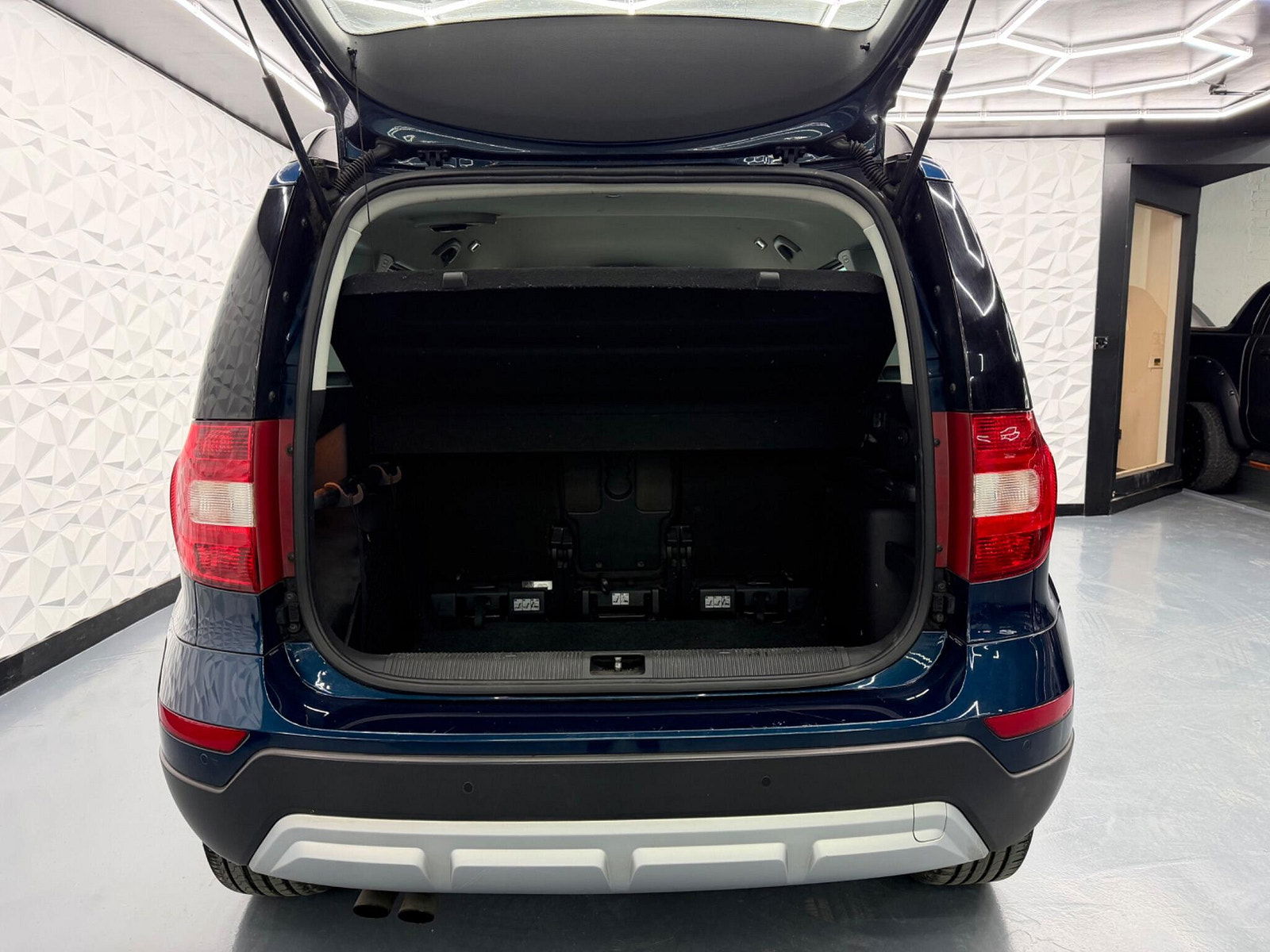 Skoda Yeti 2.0 TDI SE Outdoor Euro 5 5dr 5dr Manual 2014