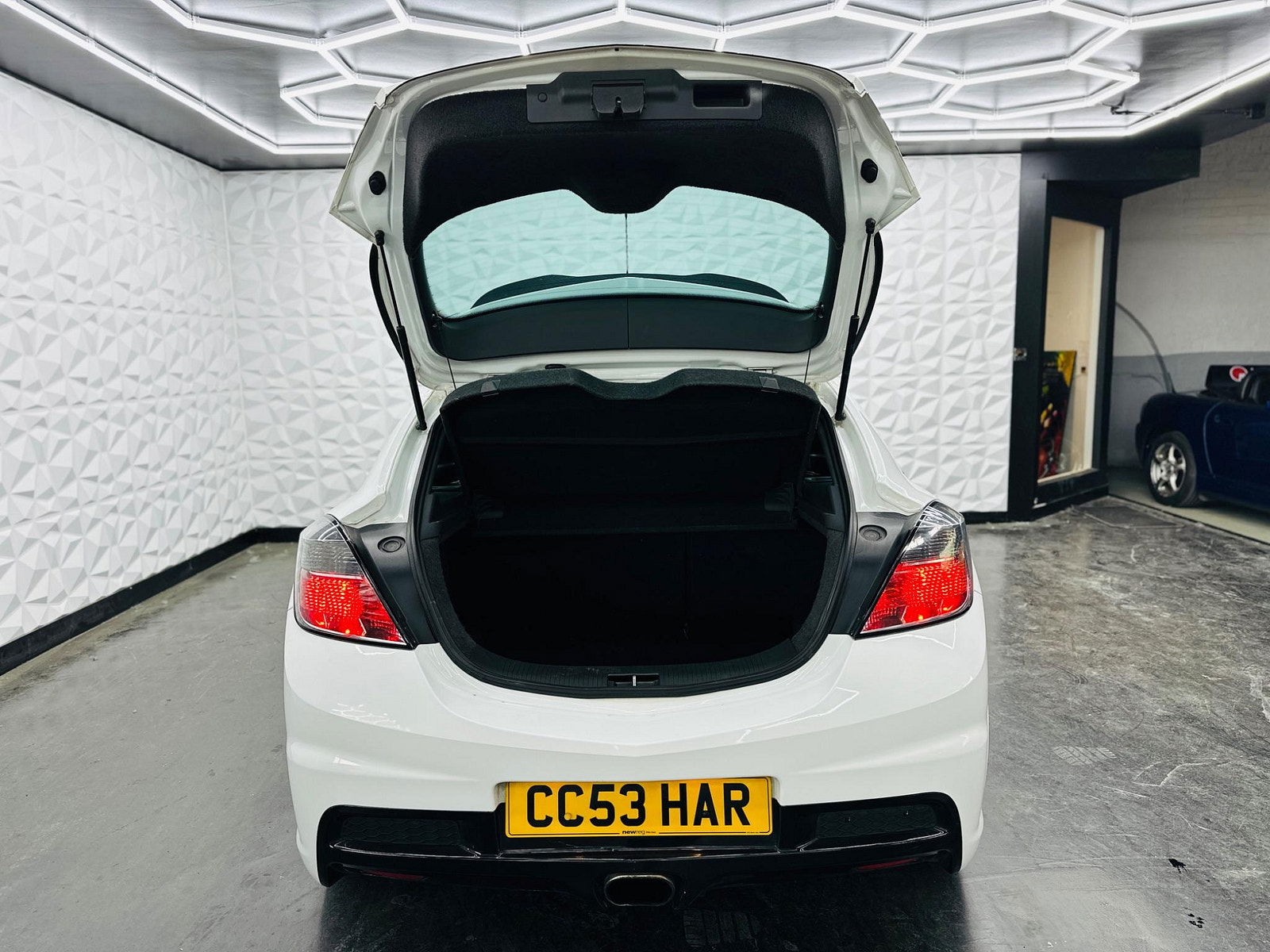 Vauxhall Astra 2.0i 16v VXR Nurburgring Edition 3dr 3dr Manual 2008