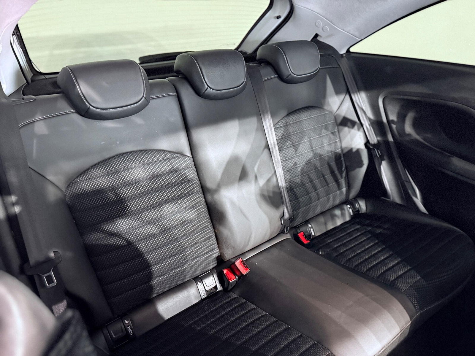 Vauxhall Corsa 1.6i Turbo VXR Euro 6 3dr 3dr Manual 2015