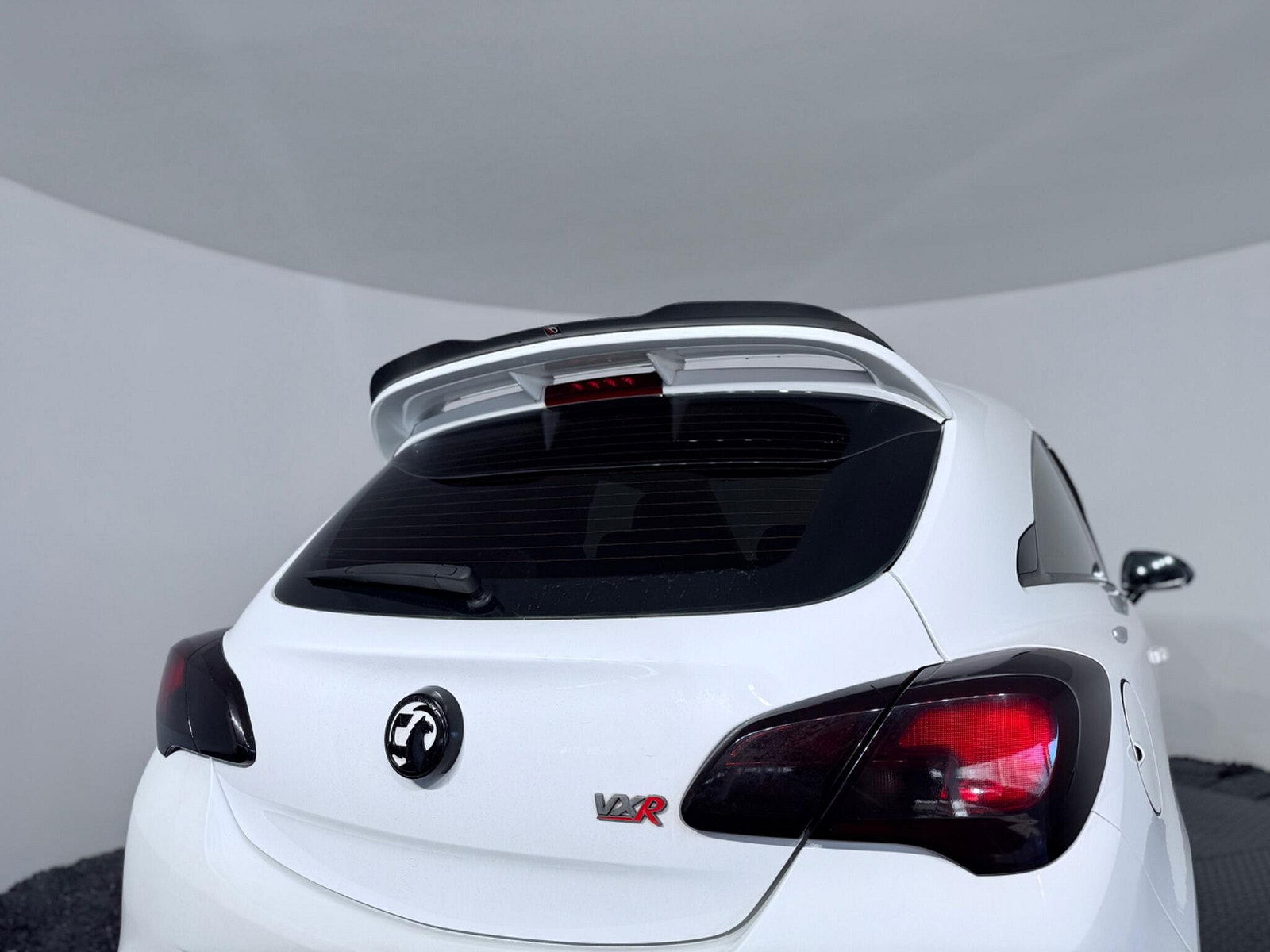 Vauxhall Corsa 1.6i Turbo VXR Euro 6 3dr 3dr Manual 2015