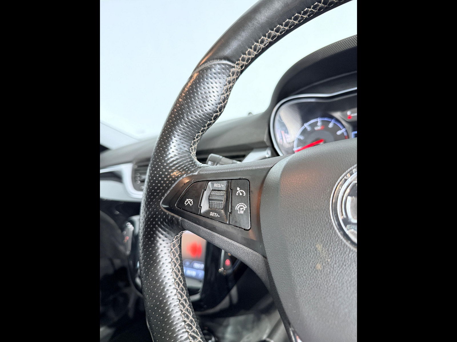 Vauxhall Corsa 1.6i Turbo VXR Euro 6 3dr 3dr Manual 2015