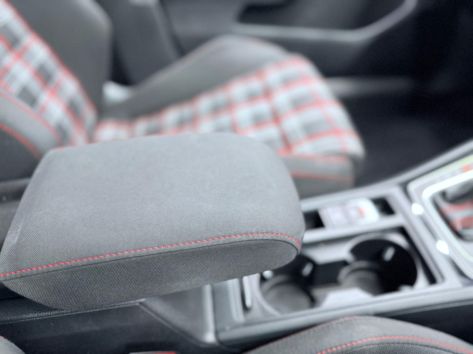 Volkswagen Golf 2.0 TSI BlueMotion Tech GTI DSG Euro 6 (s/s) 5dr 5dr Automatic 2017