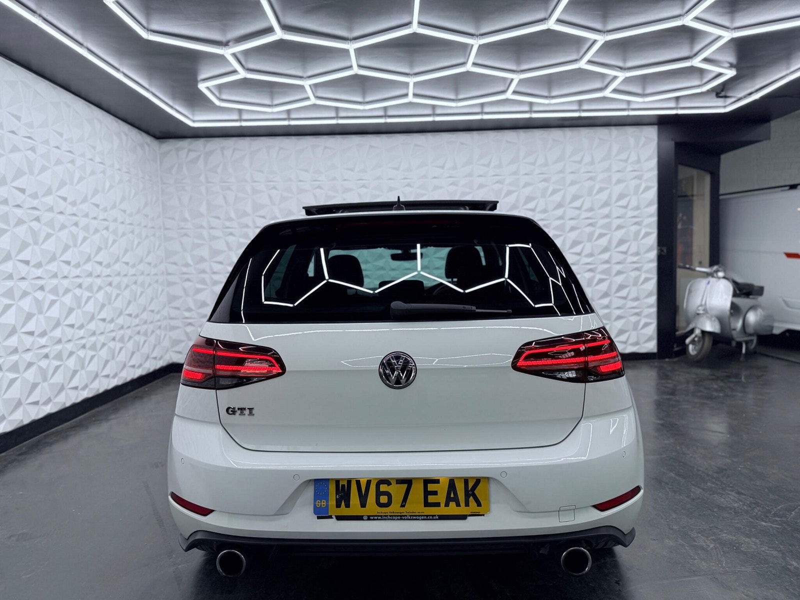 Volkswagen Golf 2.0 TSI BlueMotion Tech GTI DSG Euro 6 (s/s) 5dr 5dr Automatic 2017