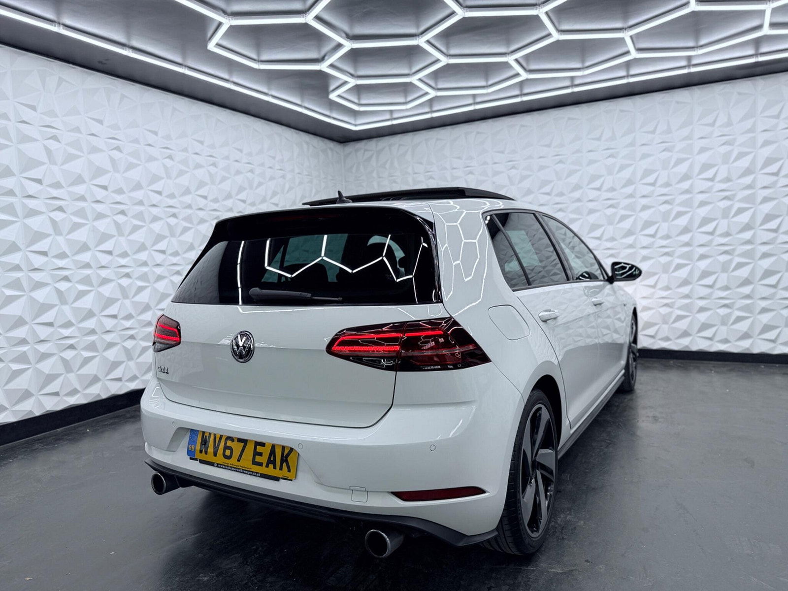 Volkswagen Golf 2.0 TSI BlueMotion Tech GTI DSG Euro 6 (s/s) 5dr 5dr Automatic 2017