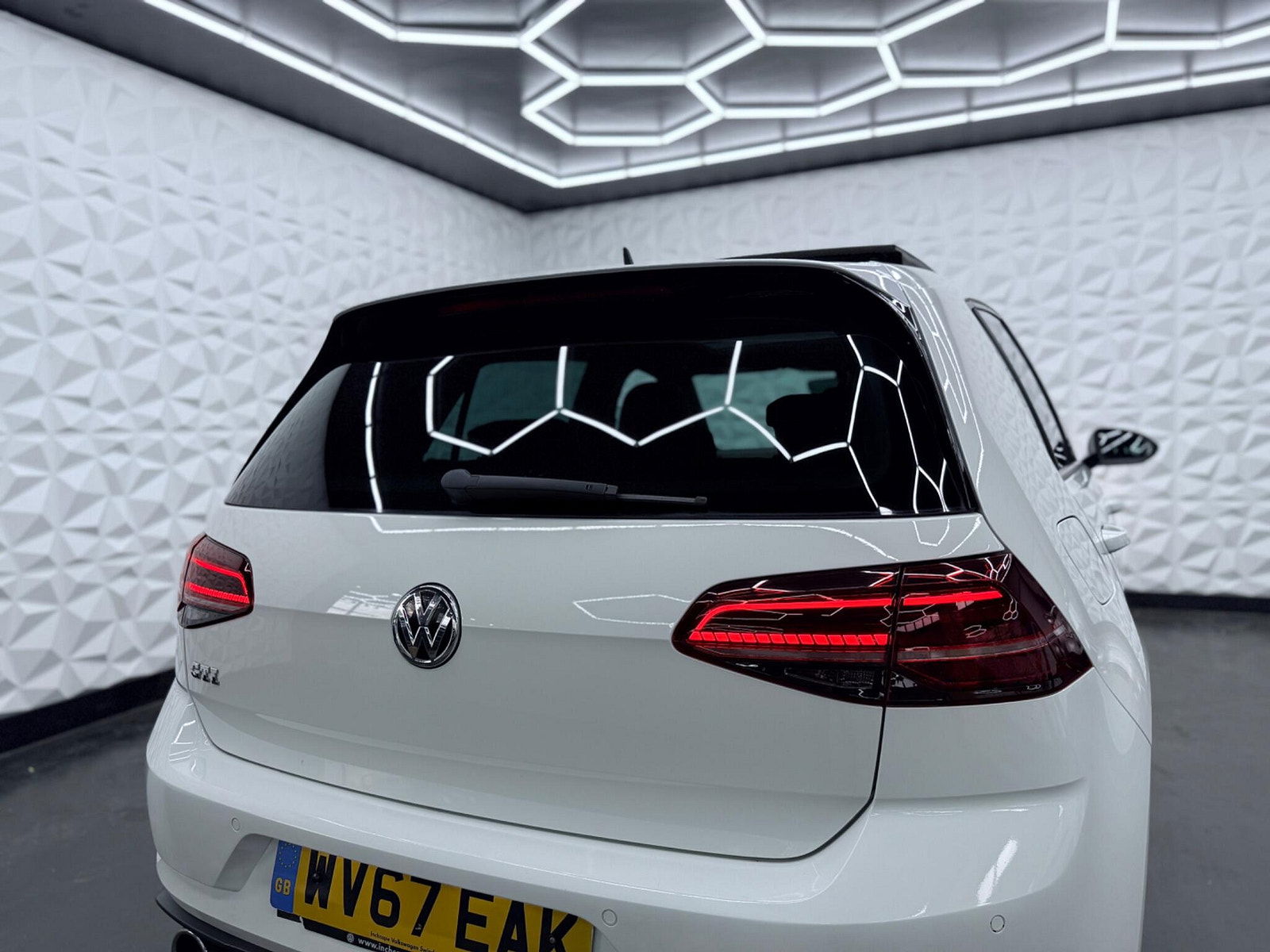 Volkswagen Golf 2.0 TSI BlueMotion Tech GTI DSG Euro 6 (s/s) 5dr 5dr Automatic 2017