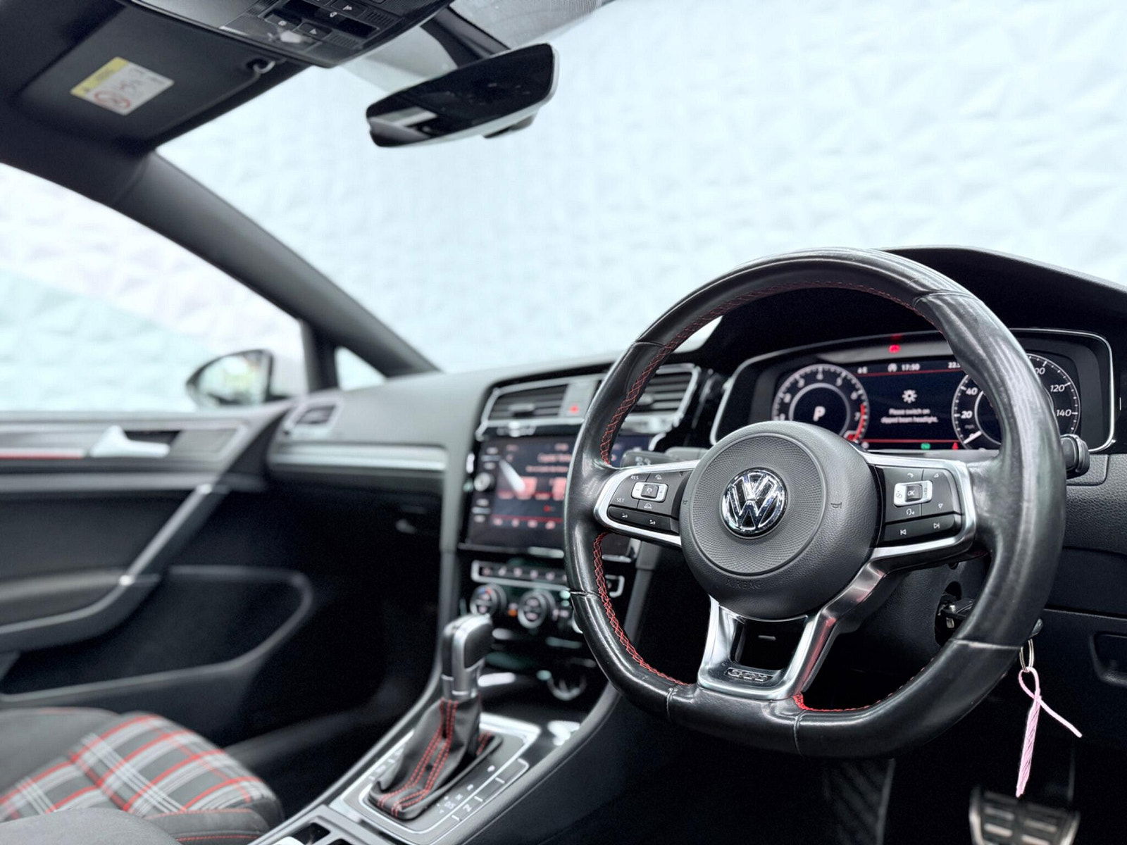 Volkswagen Golf 2.0 TSI BlueMotion Tech GTI DSG Euro 6 (s/s) 5dr 5dr Automatic 2017