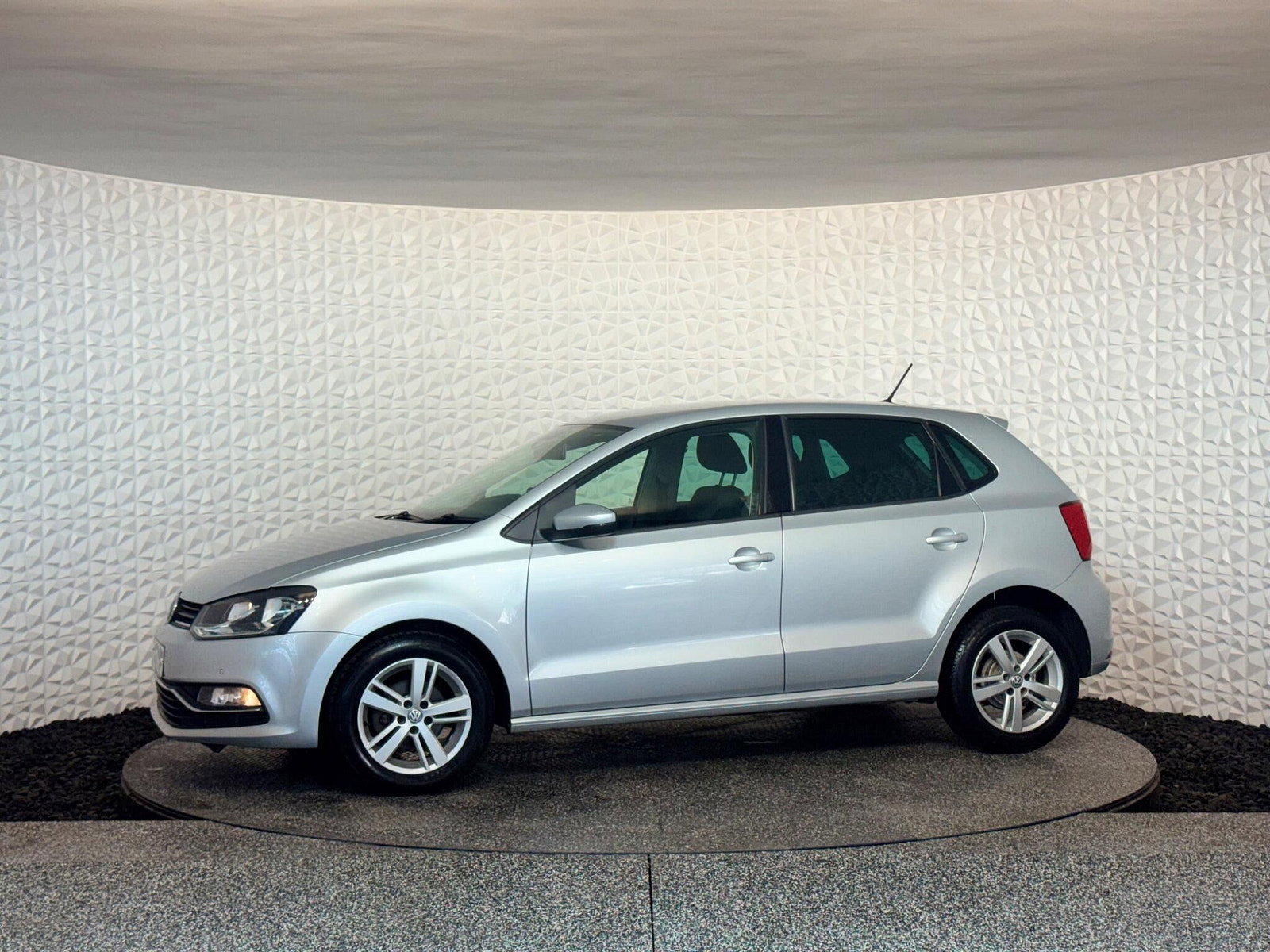 Volkswagen Polo 1.4 TDI BlueMotion Tech Match Euro 6 (s/s) 5dr 5dr Manual 2016