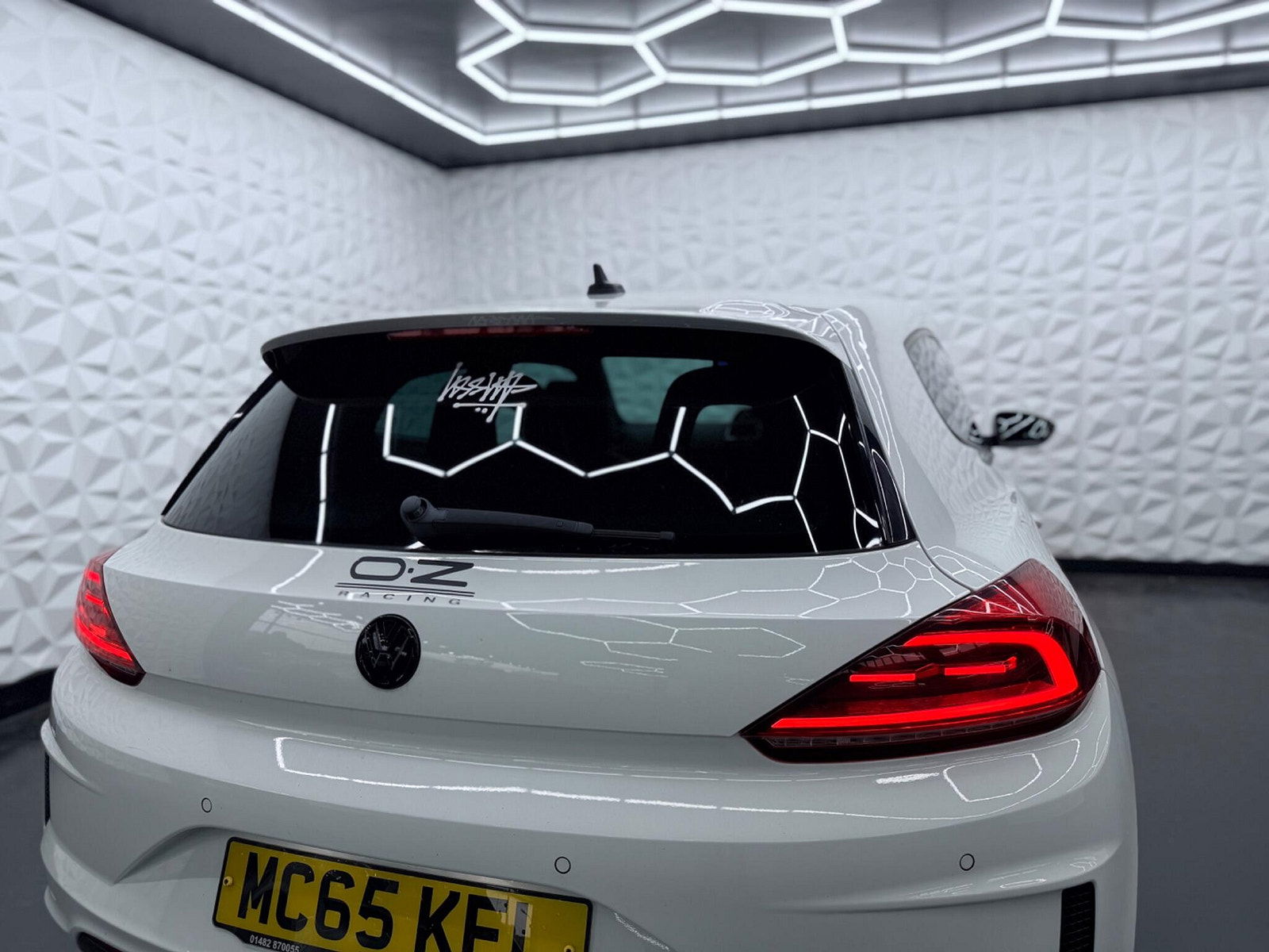 Volkswagen Scirocco 2.0 TSI BlueMotion Tech R-Line Euro 6 (s/s) 3dr 3dr Manual 2016