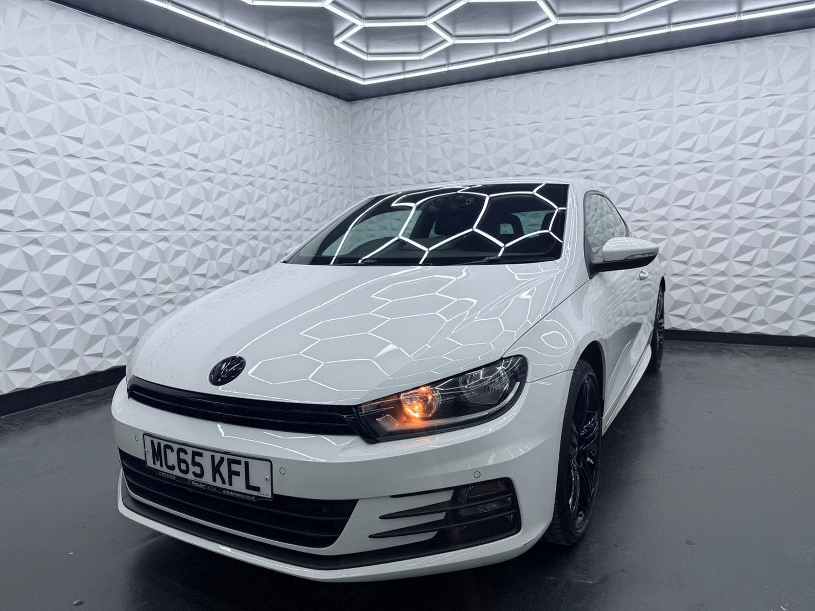Volkswagen Scirocco 2.0 TSI BlueMotion Tech R-Line Euro 6 (s/s) 3dr 3dr Manual 2016