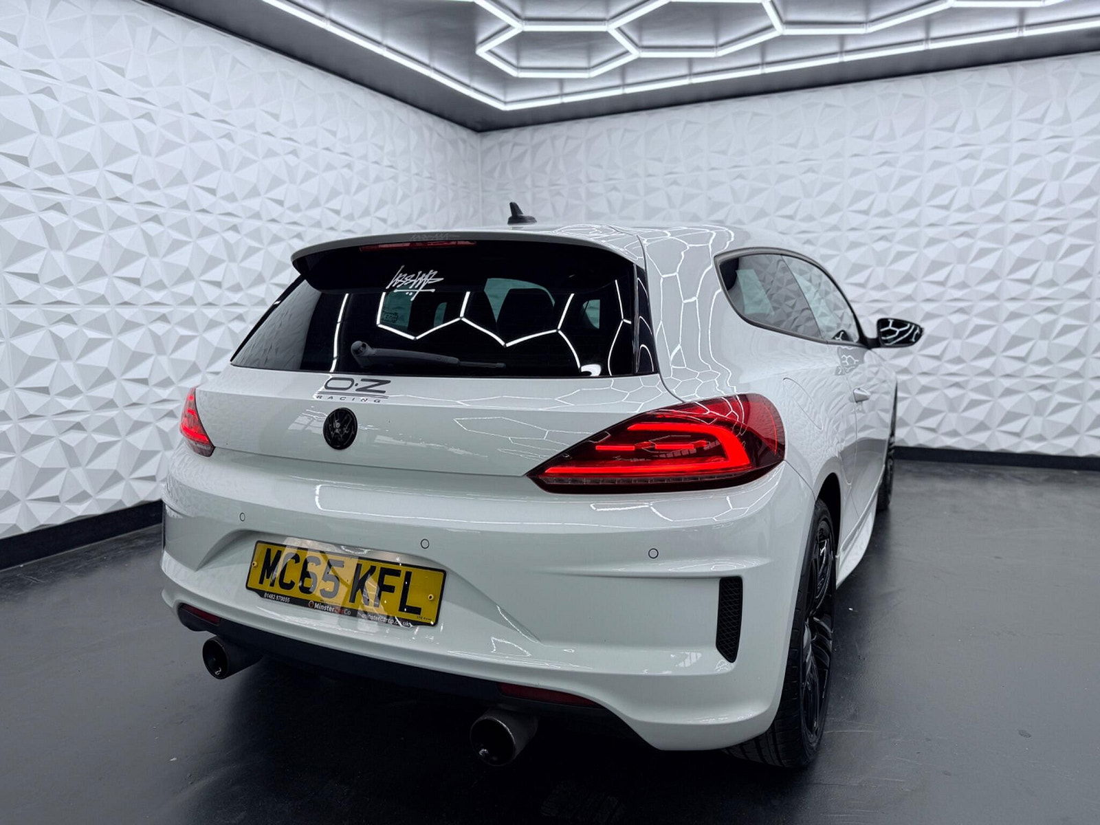 Volkswagen Scirocco 2.0 TSI BlueMotion Tech R-Line Euro 6 (s/s) 3dr 3dr Manual 2016