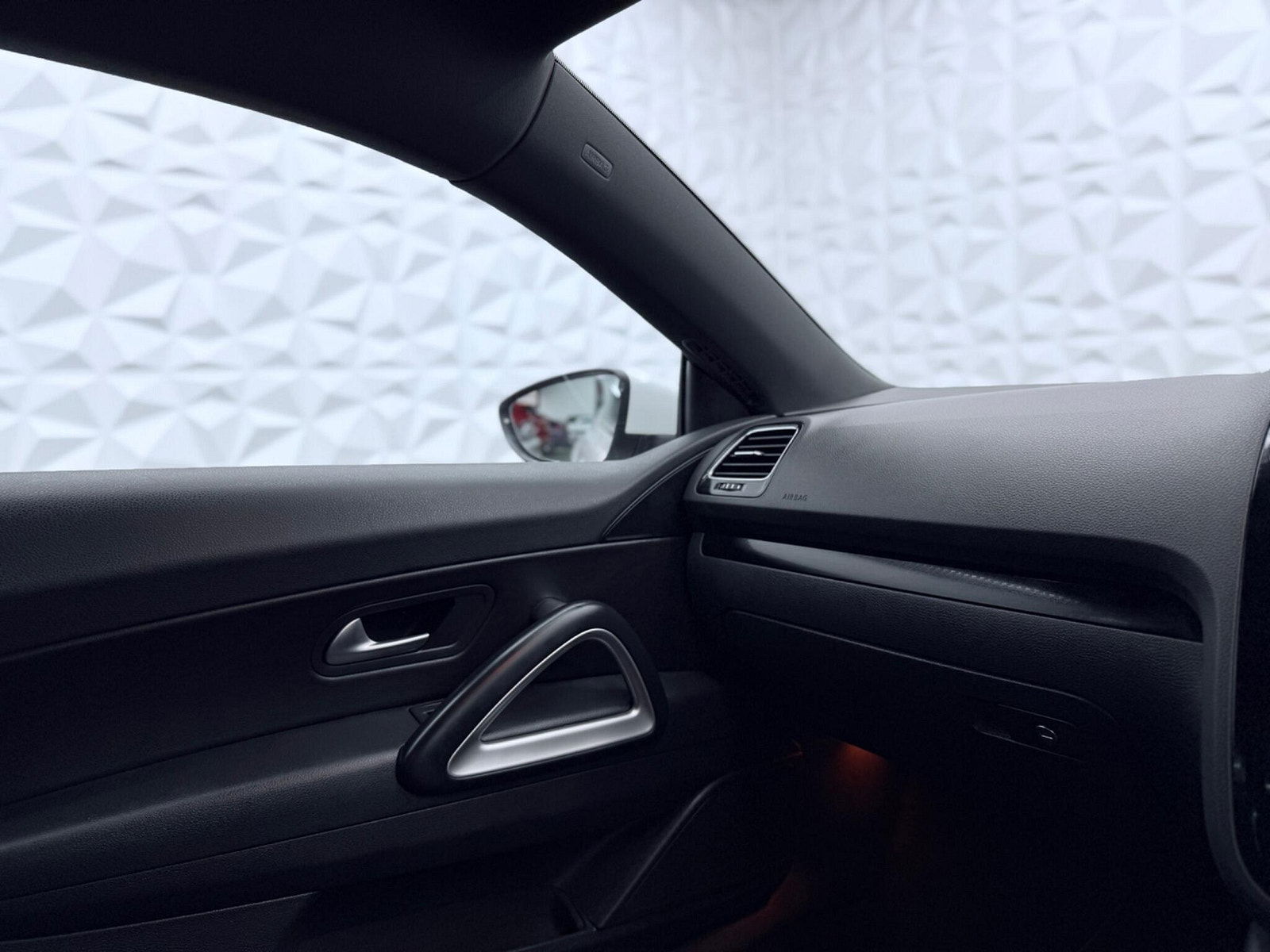 Volkswagen Scirocco 2.0 TSI BlueMotion Tech R-Line Euro 6 (s/s) 3dr 3dr Manual 2016