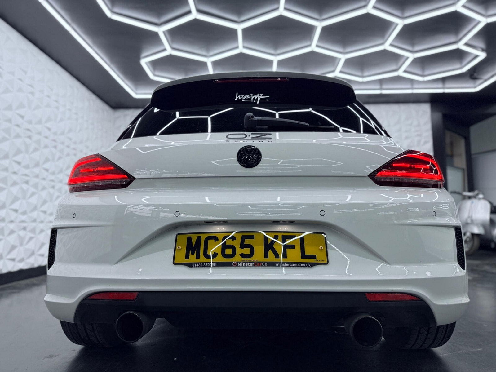 Volkswagen Scirocco 2.0 TSI BlueMotion Tech R-Line Euro 6 (s/s) 3dr 3dr Manual 2016