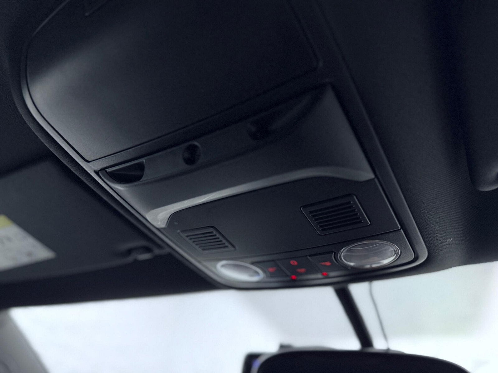 Volkswagen Scirocco 2.0 TSI BlueMotion Tech R-Line Euro 6 (s/s) 3dr 3dr Manual 2016