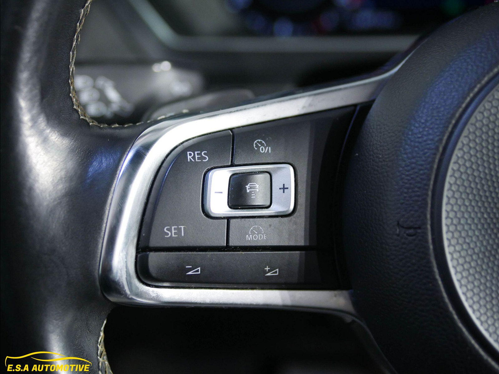 Volkswagen Tiguan 2.0 TDI R-Line DSG 4Motion Euro 6 (s/s) 5dr 5dr Automatic 2018