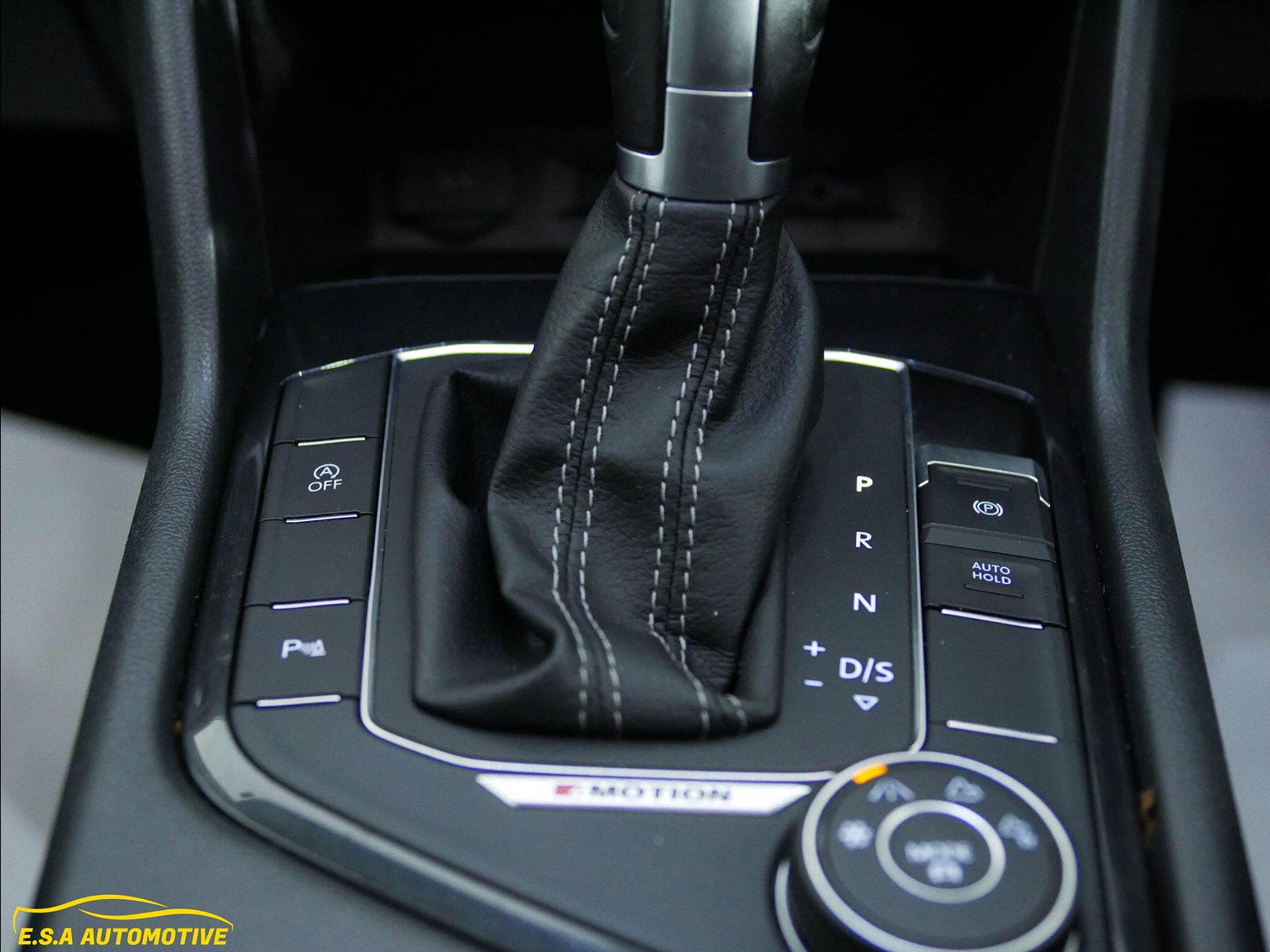 Volkswagen Tiguan 2.0 TDI R-Line DSG 4Motion Euro 6 (s/s) 5dr 5dr Automatic 2018