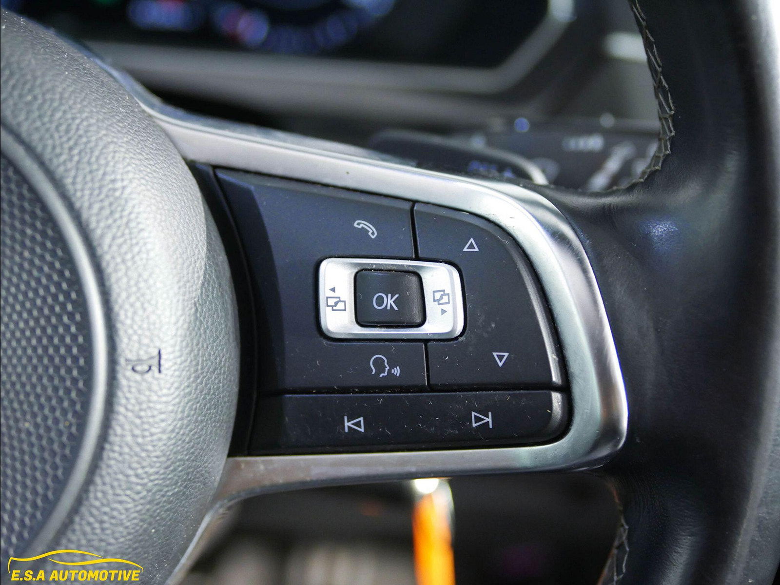 Volkswagen Tiguan 2.0 TDI R-Line DSG 4Motion Euro 6 (s/s) 5dr 5dr Automatic 2018