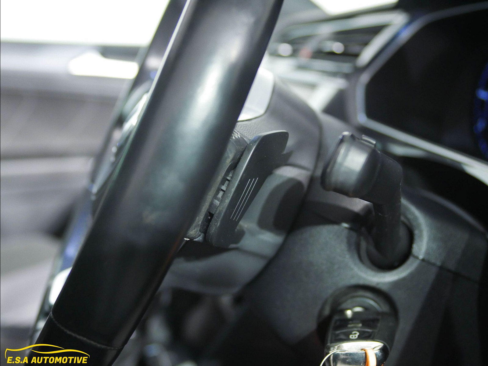 Volkswagen Tiguan 2.0 TDI R-Line DSG 4Motion Euro 6 (s/s) 5dr 5dr Automatic 2018