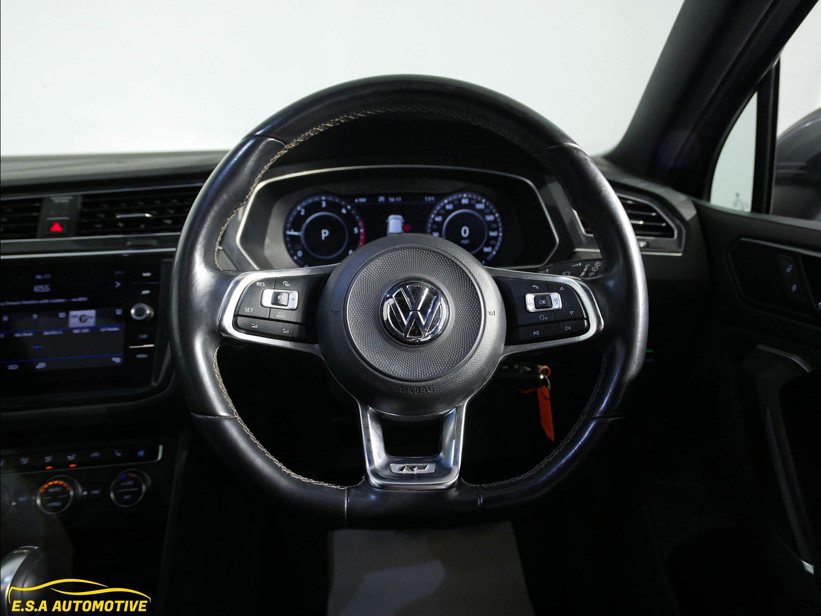 Volkswagen Tiguan 2.0 TDI R-Line DSG 4Motion Euro 6 (s/s) 5dr 5dr Automatic 2018