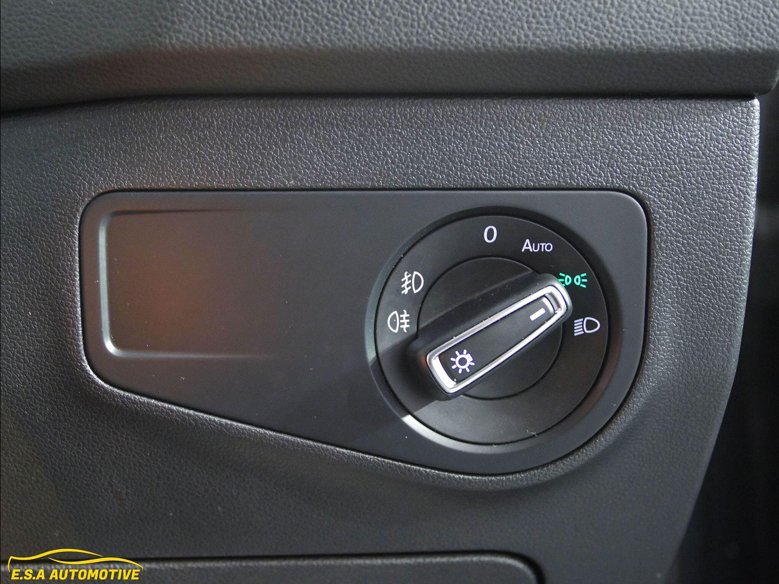 Volkswagen Tiguan 2.0 TDI R-Line DSG 4Motion Euro 6 (s/s) 5dr 5dr Automatic 2018