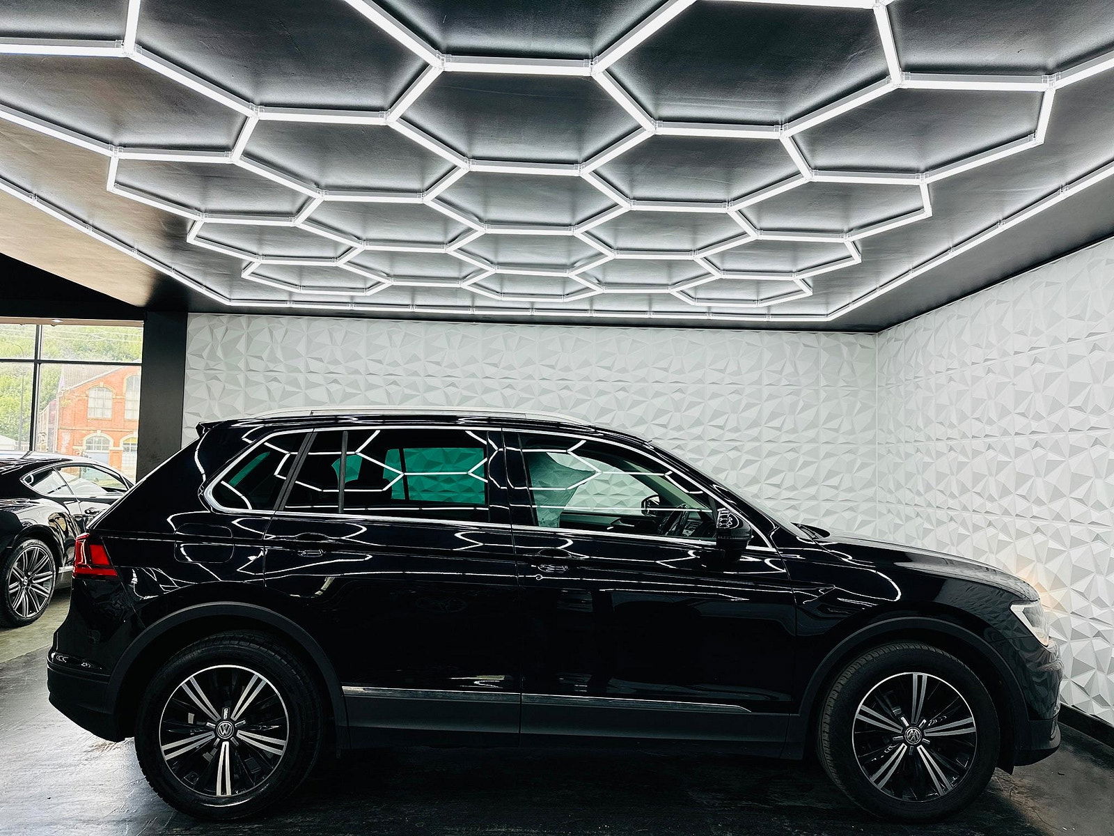 Volkswagen Tiguan 2.0 TDI SE Euro 6 (s/s) 5dr 5dr Manual 2017