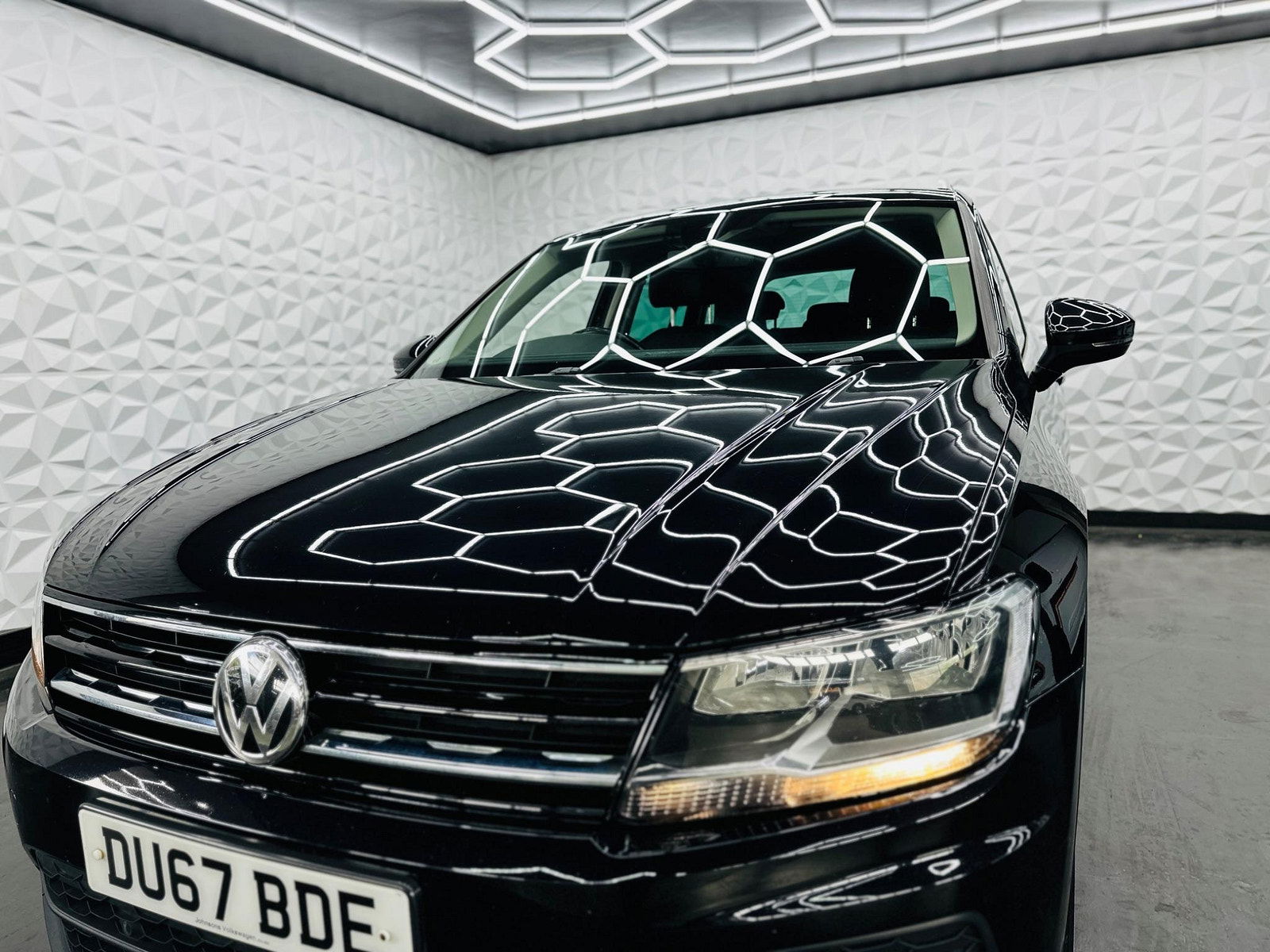 Volkswagen Tiguan 2.0 TDI SE Euro 6 (s/s) 5dr 5dr Manual 2017