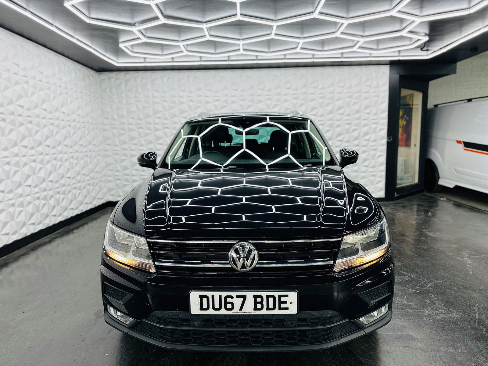 Volkswagen Tiguan 2.0 TDI SE Euro 6 (s/s) 5dr 5dr Manual 2017