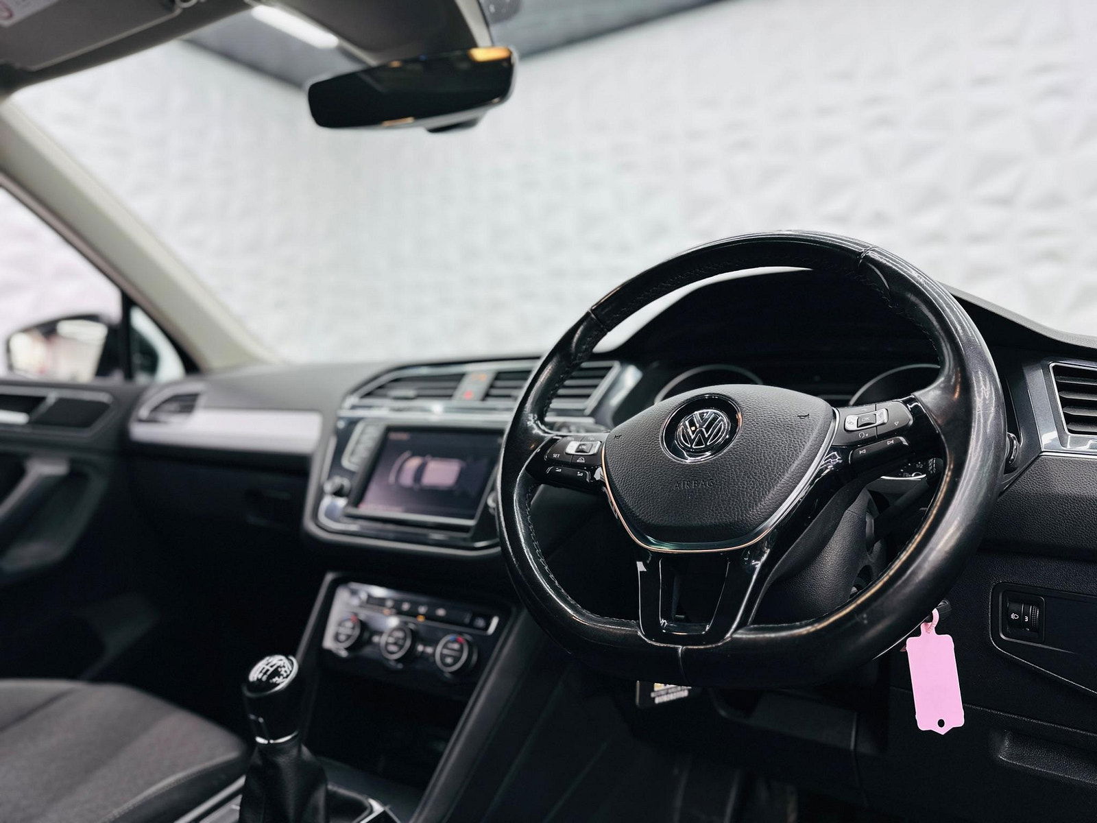 Volkswagen Tiguan 2.0 TDI SE Euro 6 (s/s) 5dr 5dr Manual 2017