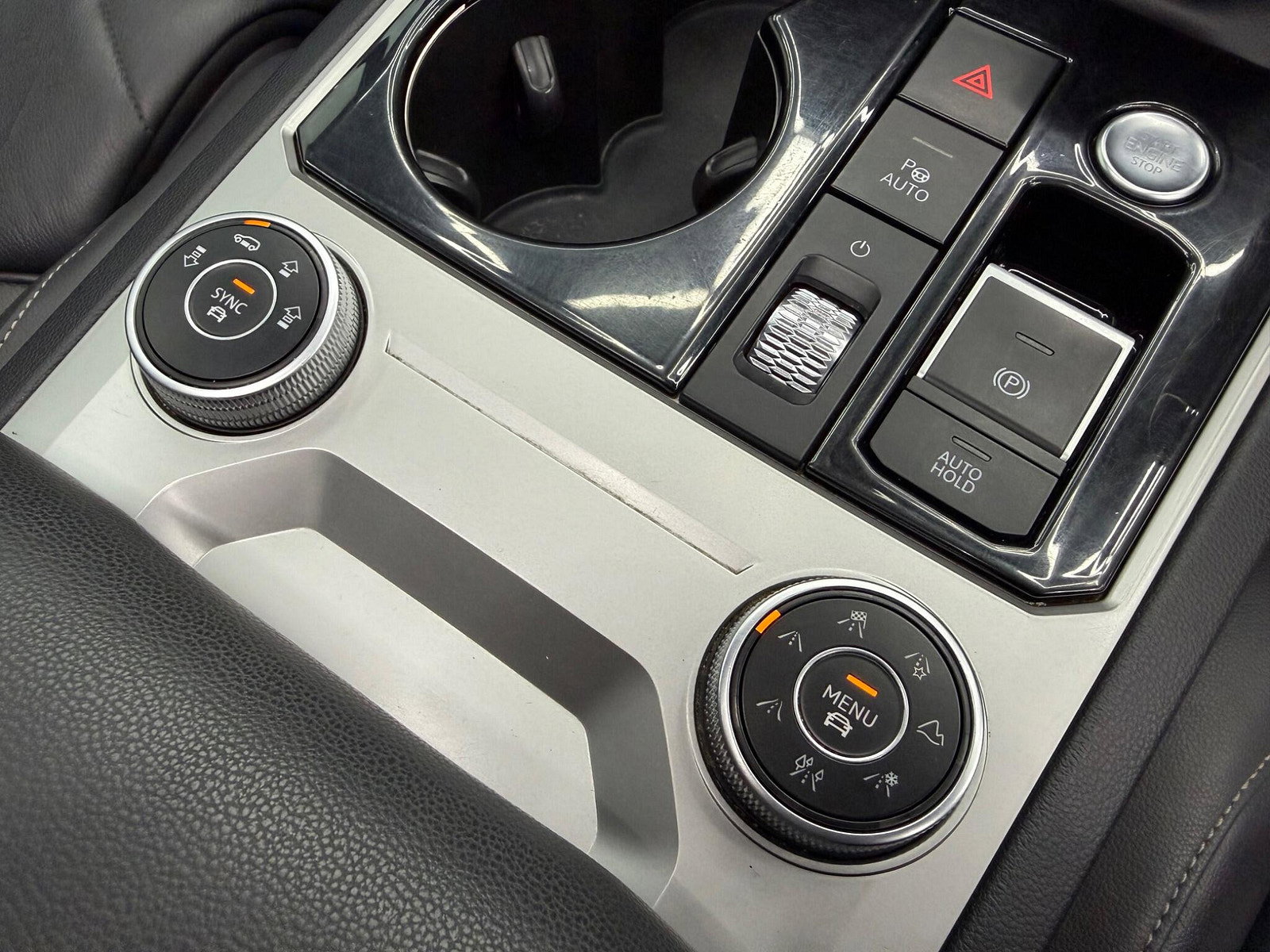 Volkswagen Touareg 3.0 TSI V6 Black Edition Tiptronic 4Motion Euro 6 (s/s) 5dr 5dr Automatic 2021