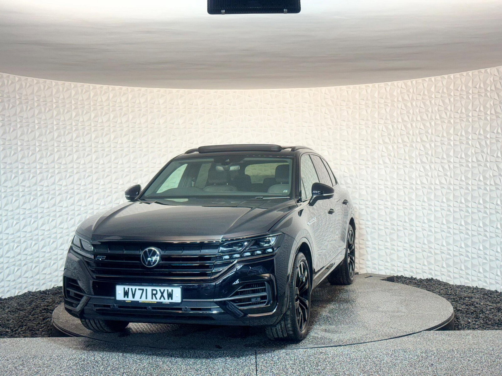 Volkswagen Touareg 3.0 TSI V6 Black Edition Tiptronic 4Motion Euro 6 (s/s) 5dr 5dr Automatic 2021