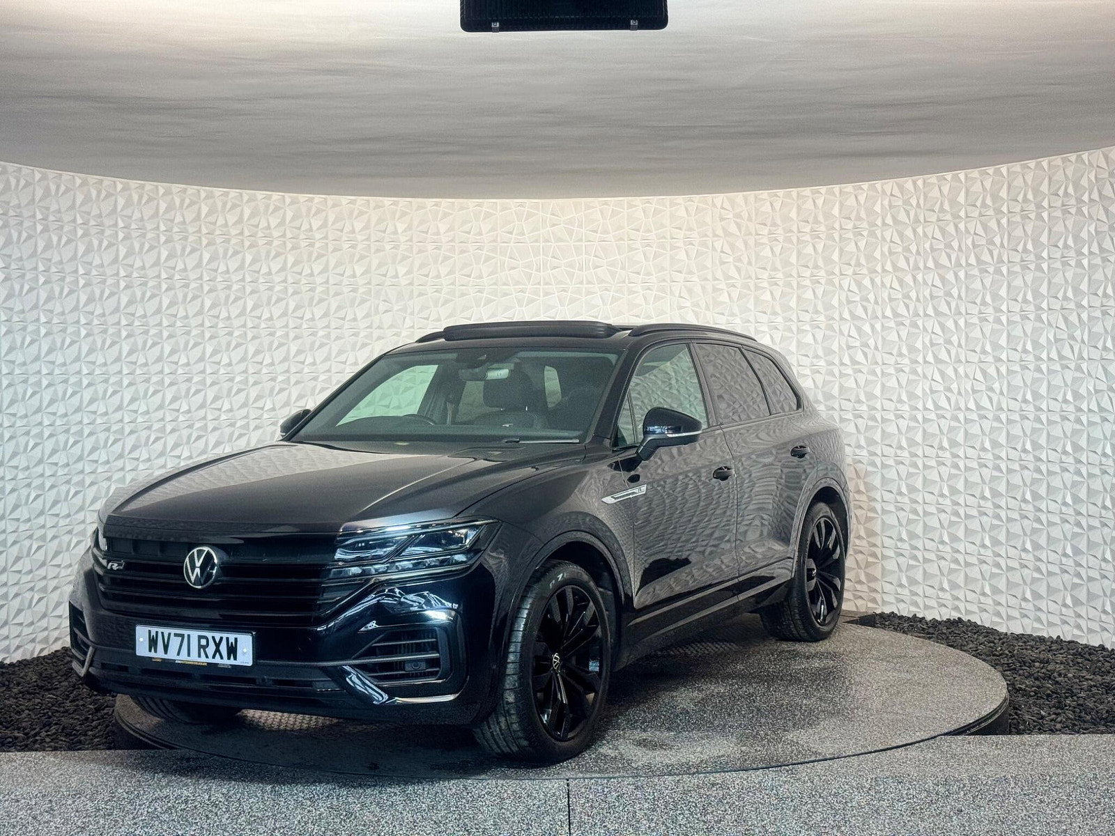 Volkswagen Touareg 3.0 TSI V6 Black Edition Tiptronic 4Motion Euro 6 (s/s) 5dr 5dr Automatic 2021