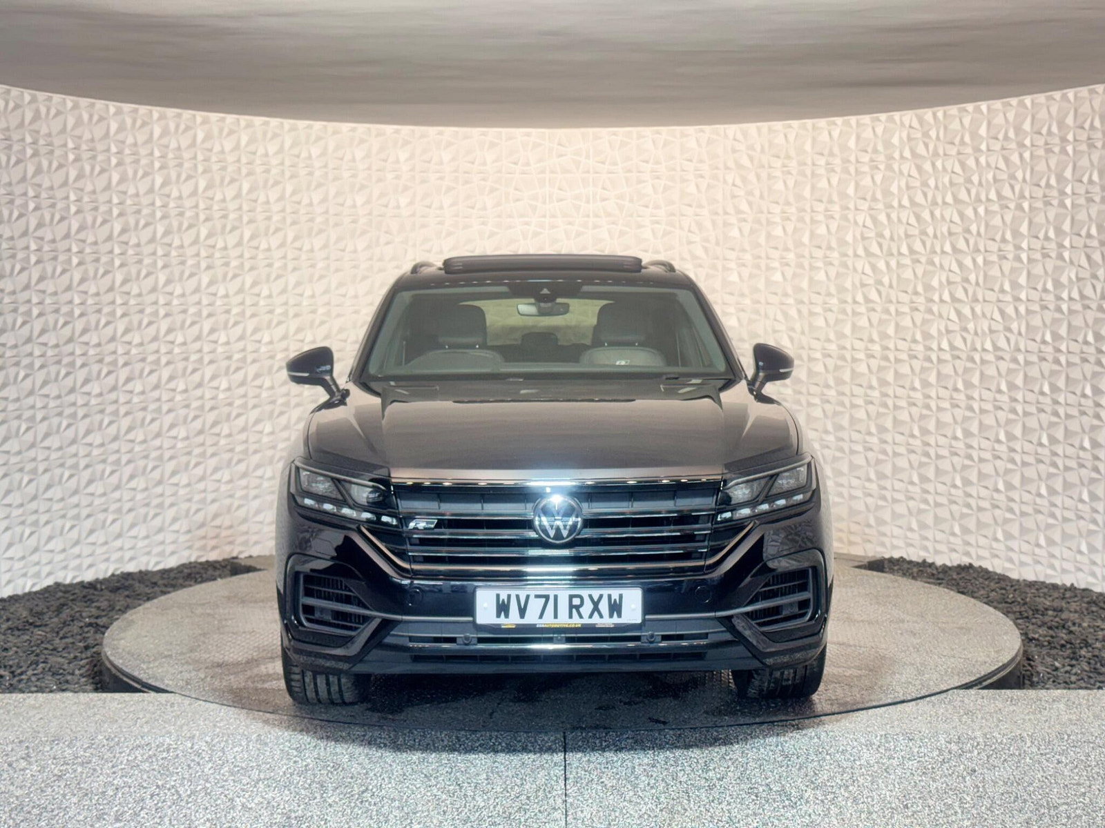 Volkswagen Touareg 3.0 TSI V6 Black Edition Tiptronic 4Motion Euro 6 (s/s) 5dr 5dr Automatic 2021
