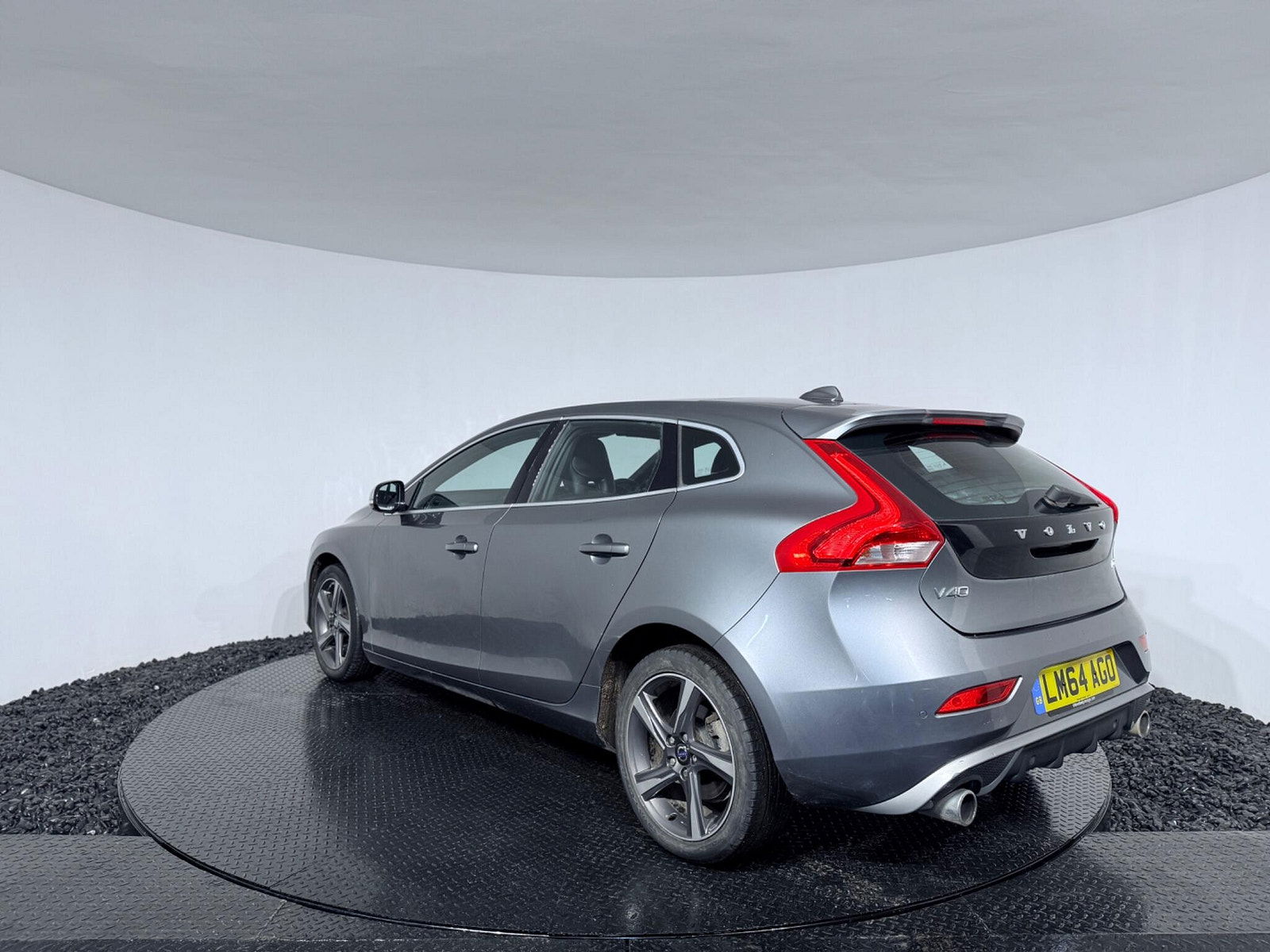 Volvo V40 2.0 D3 R-Design Nav Euro 5 (s/s) 5dr 5dr Manual 2014