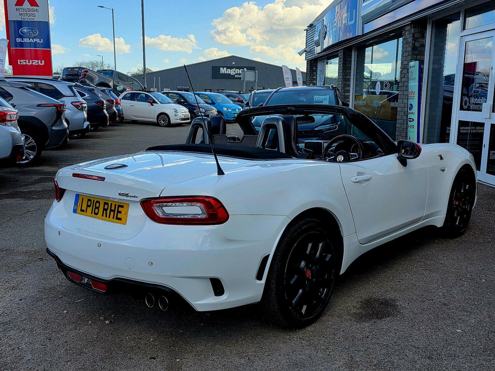 Abarth 124 spider 1.4 MultiAir Auto Euro 6 2dr 2dr Automatic 2018
