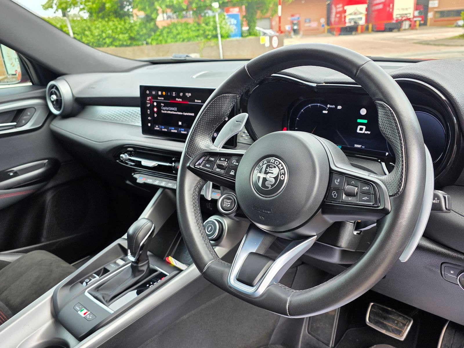 Alfa Romeo Tonale 1.3 VGT 15.5kWh Veloce SUV 5dr Petrol Plug-in Hybrid Auto Q4 AWD Euro 6 (280 ps) 5dr Automatic 2023