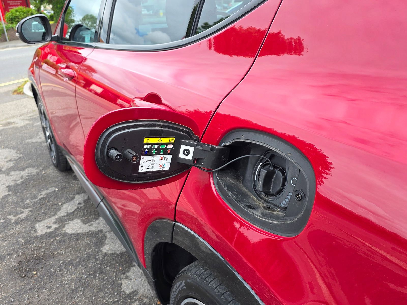 Alfa Romeo Tonale 1.3 VGT 15.5kWh Veloce SUV 5dr Petrol Plug-in Hybrid Auto Q4 AWD Euro 6 (280 ps) 5dr Automatic 2023