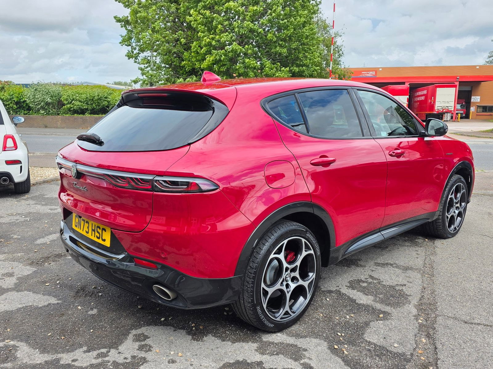 Alfa Romeo Tonale 1.3 VGT 15.5kWh Veloce SUV 5dr Petrol Plug-in Hybrid Auto Q4 AWD Euro 6 (280 ps) 5dr Automatic 2023