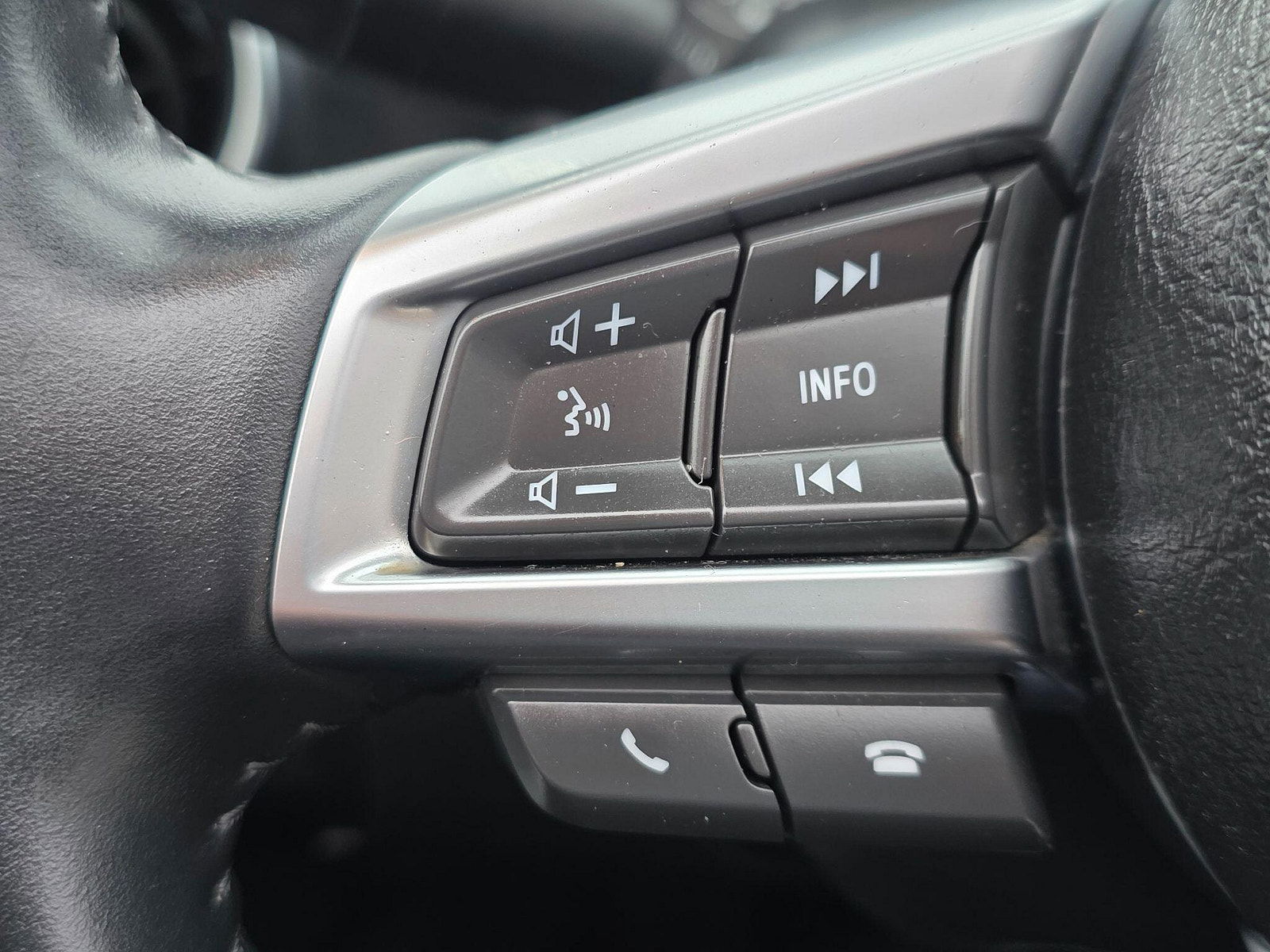 Fiat 124 Spider 1.4 MultiAir Lusso Euro 6 2dr 2dr Manual 2018