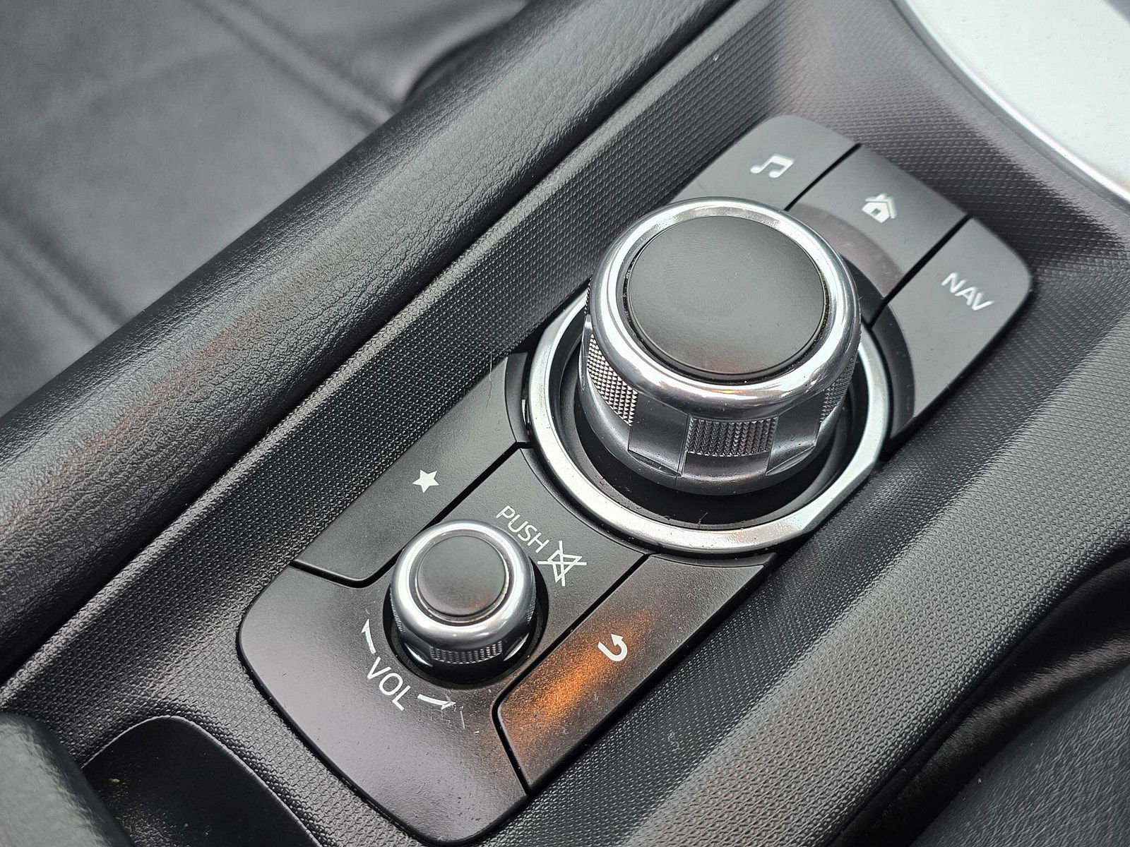 Fiat 124 Spider 1.4 MultiAir Lusso Euro 6 2dr 2dr Manual 2018