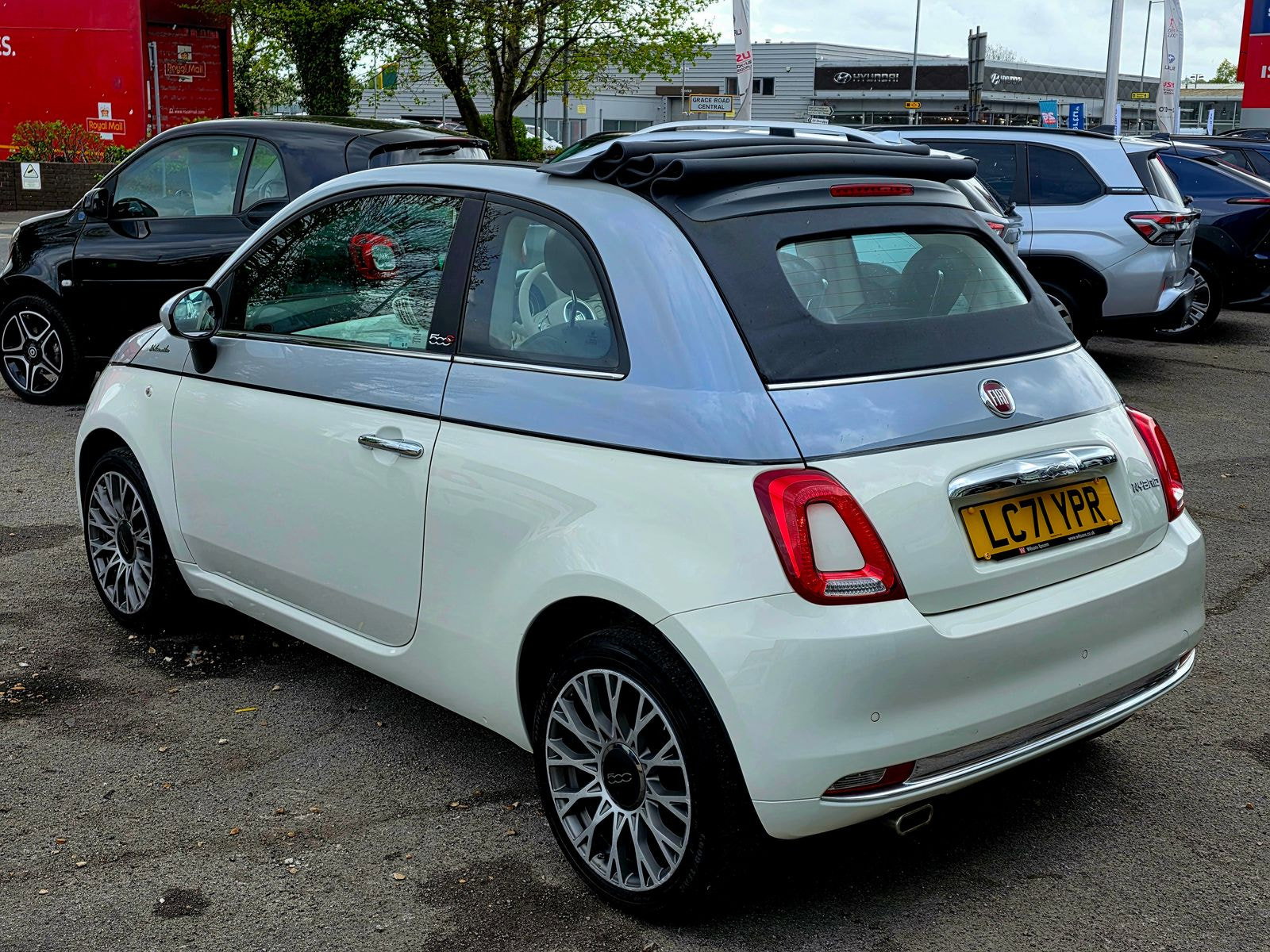 Fiat 500C 1.0 MHEV Dolcevita Plus Convertible 2dr Petrol Manual Euro 6 (s/s) (70 bhp) 2dr Manual 2022