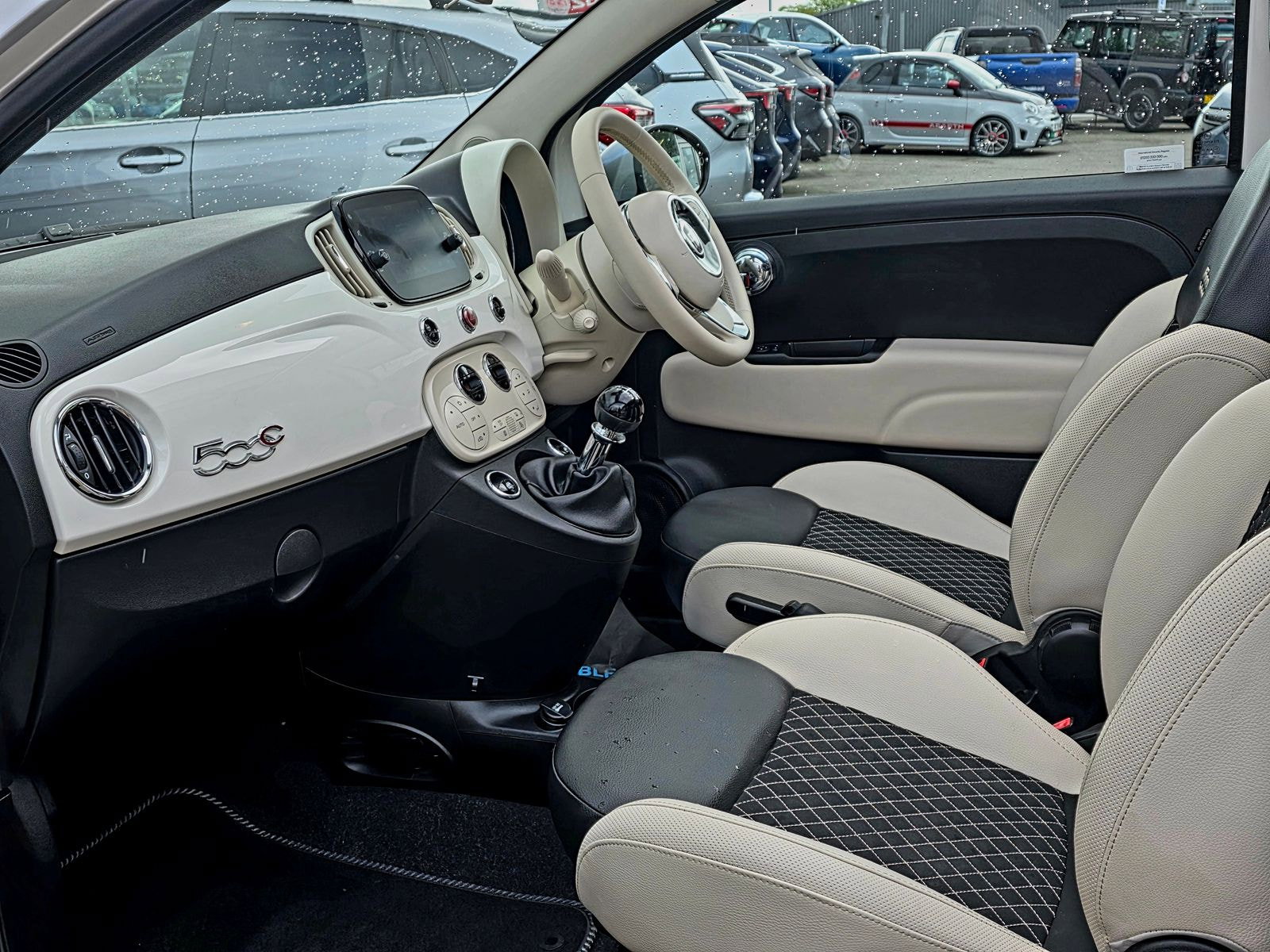 Fiat 500C 1.0 MHEV Dolcevita Plus Convertible 2dr Petrol Manual Euro 6 (s/s) (70 bhp) 2dr Manual 2022