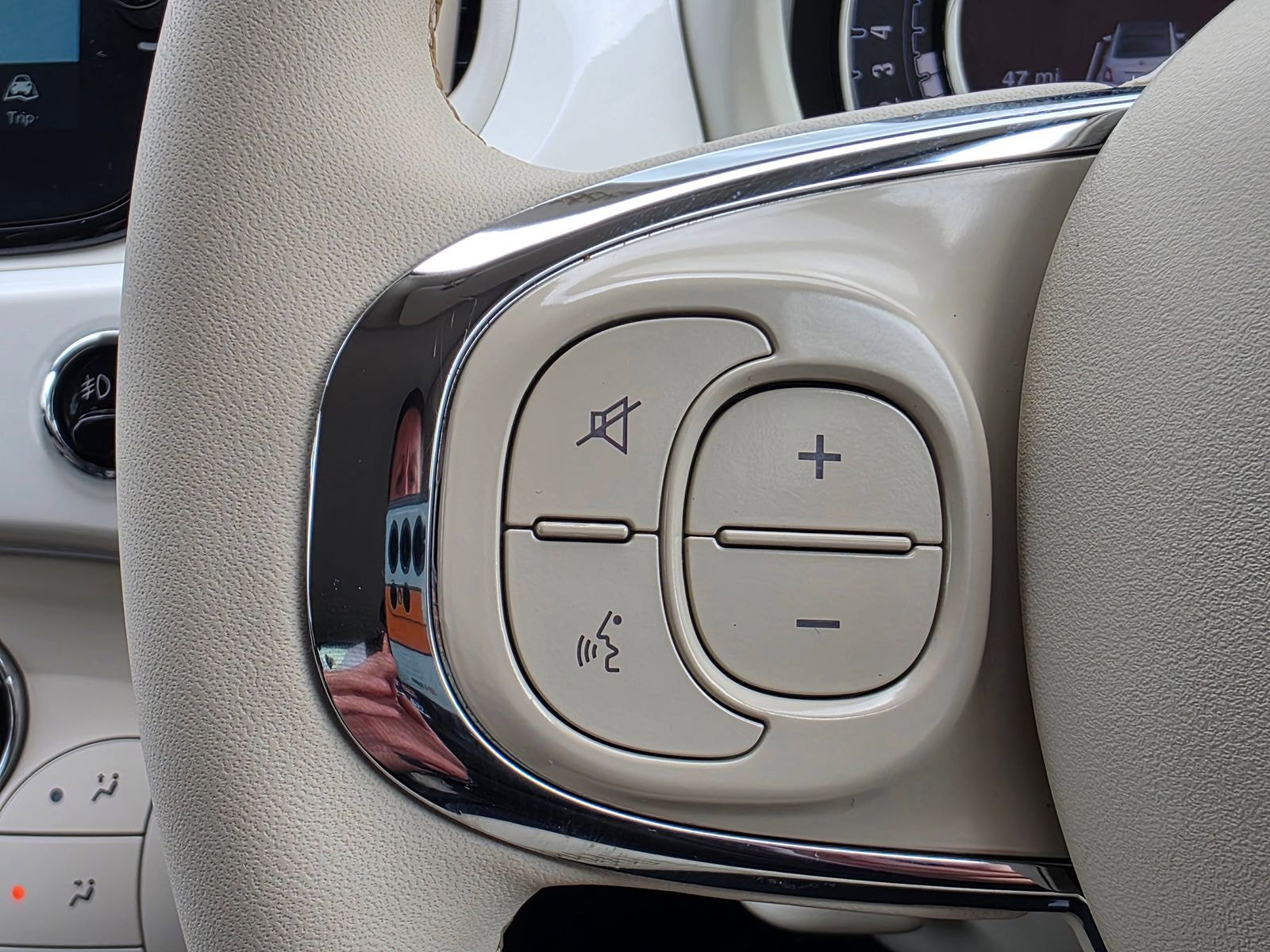 Fiat 500C 1.0 MHEV Dolcevita Plus Convertible 2dr Petrol Manual Euro 6 (s/s) (70 bhp) 2dr Manual 2022