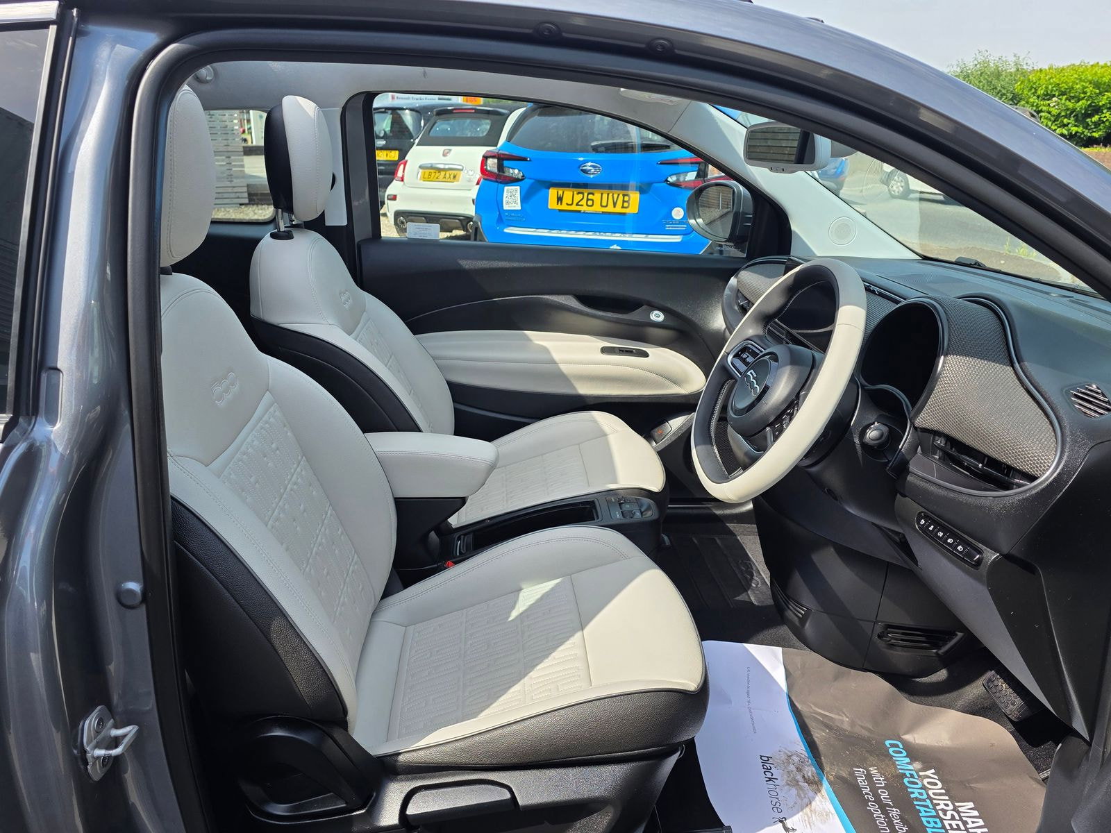 Fiat 500e C 42kWh La Prima Convertible 2dr Electric Auto (118 ps) 2dr Automatic 2022