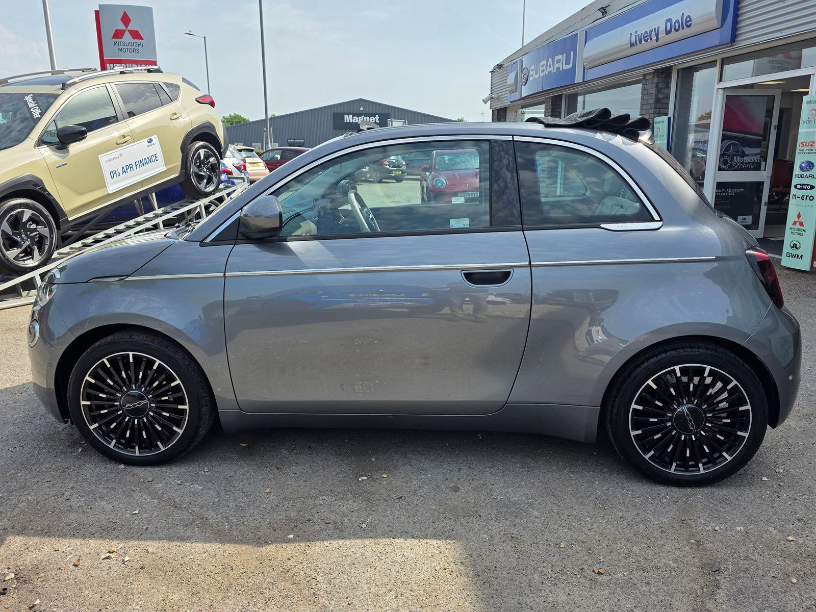 Fiat 500e C 42kWh La Prima Convertible 2dr Electric Auto (118 ps) 2dr Automatic 2022