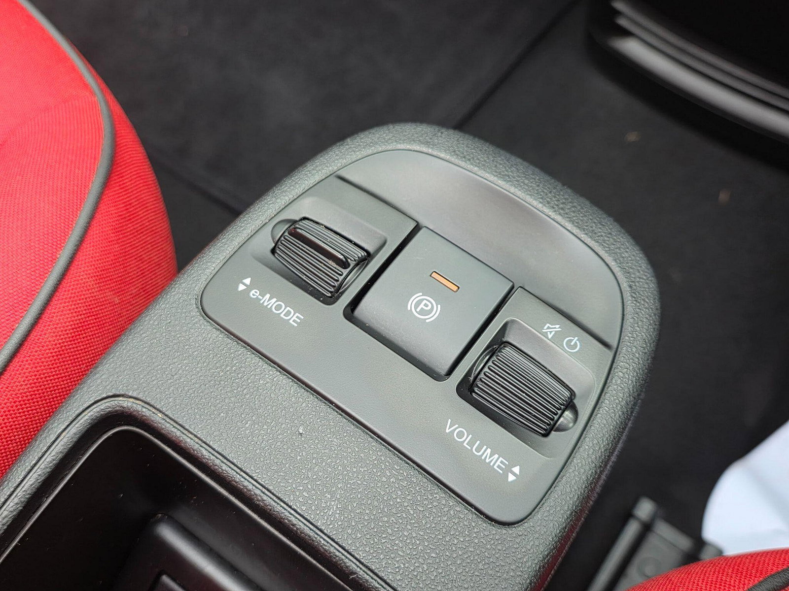 Fiat 500e C 42kWh RED Auto 2dr 2dr Automatic 2022