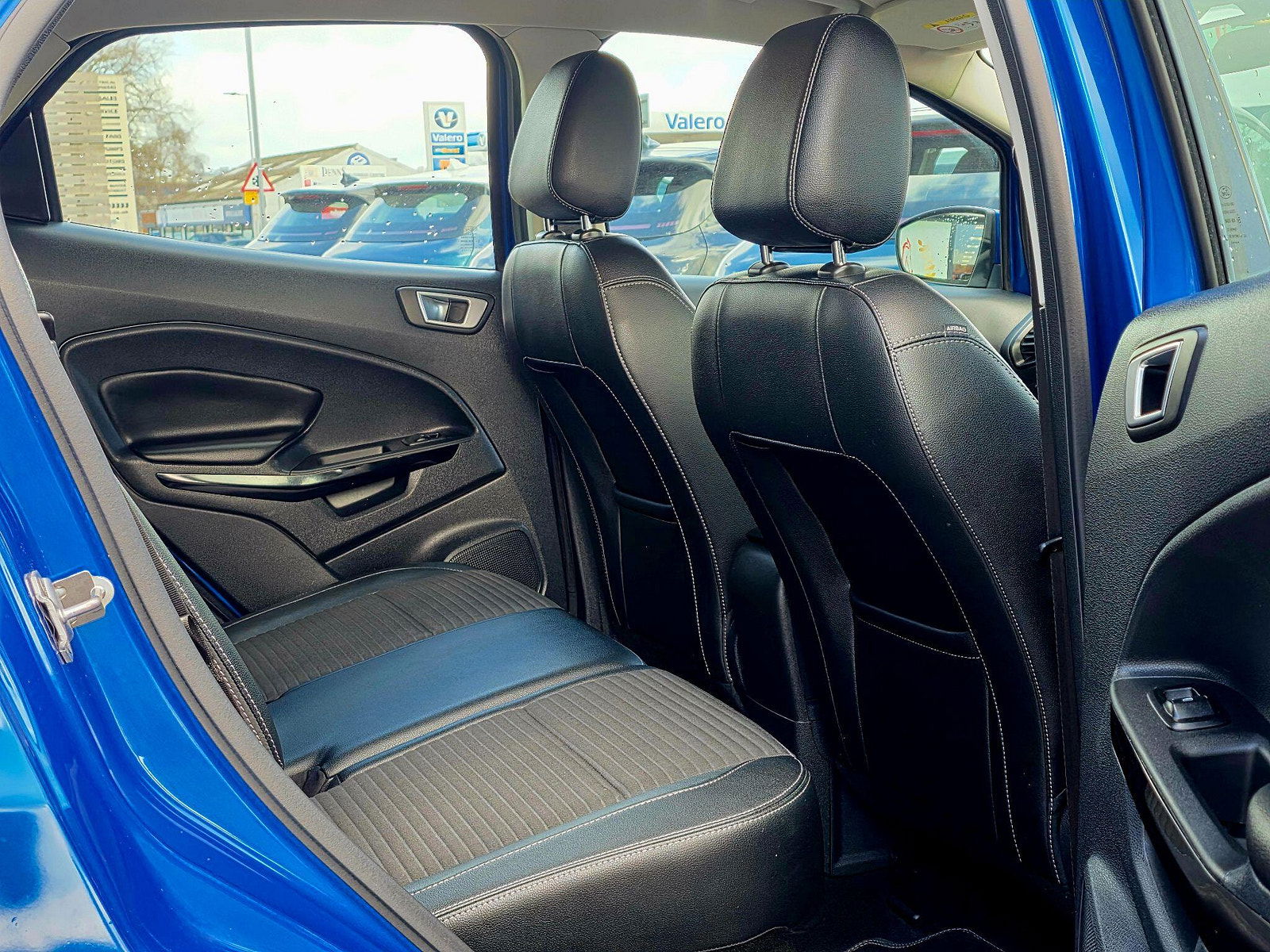 Ford EcoSport 1.0T EcoBoost Titanium Auto Euro 6 (s/s) 5dr 5dr Automatic 2019