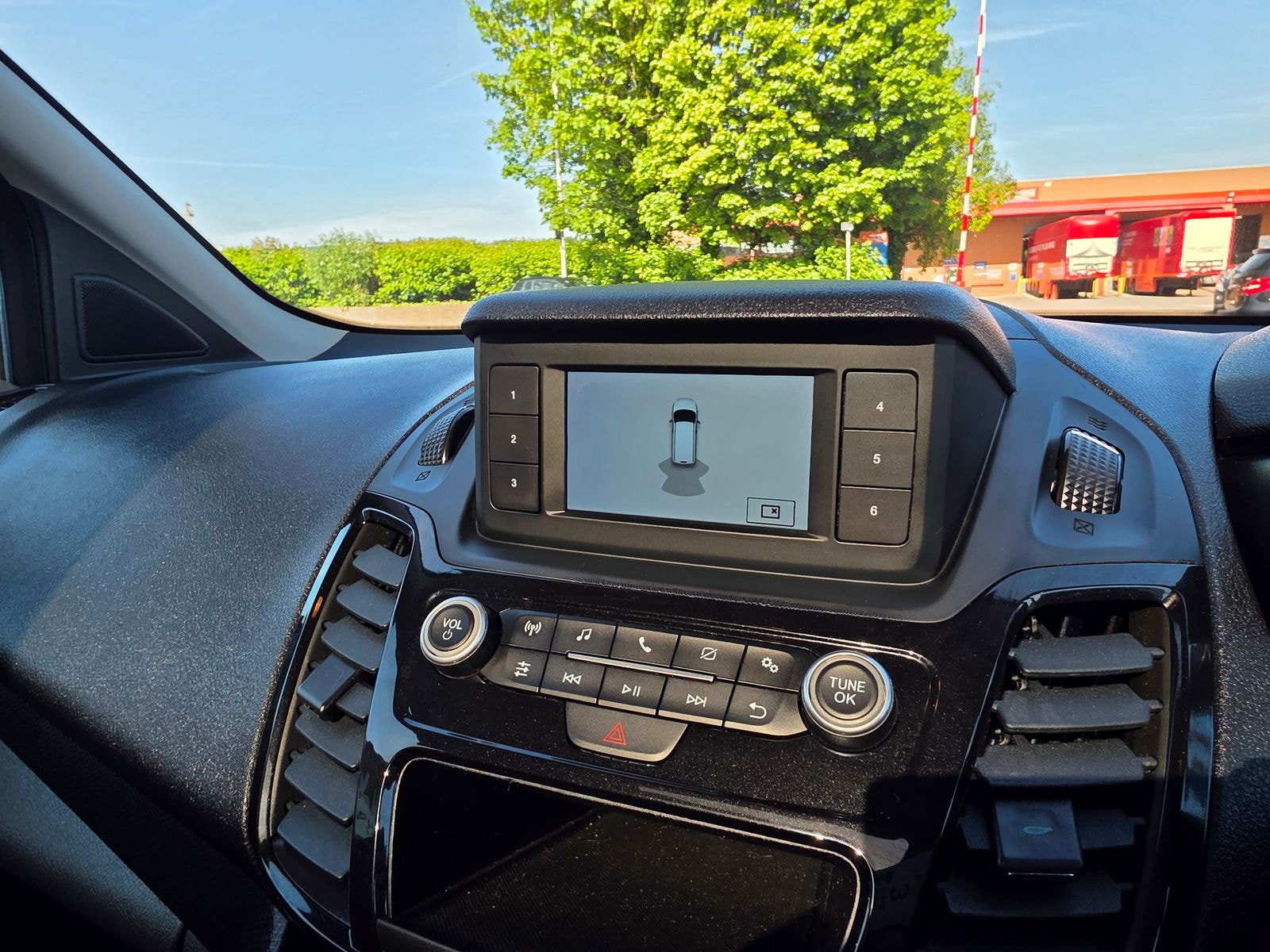 Ford Tourneo Connect 1.5 EcoBlue Titanium MPV 5dr Diesel Manual Euro 6 (s/s) (120 ps) 5dr Manual 2021